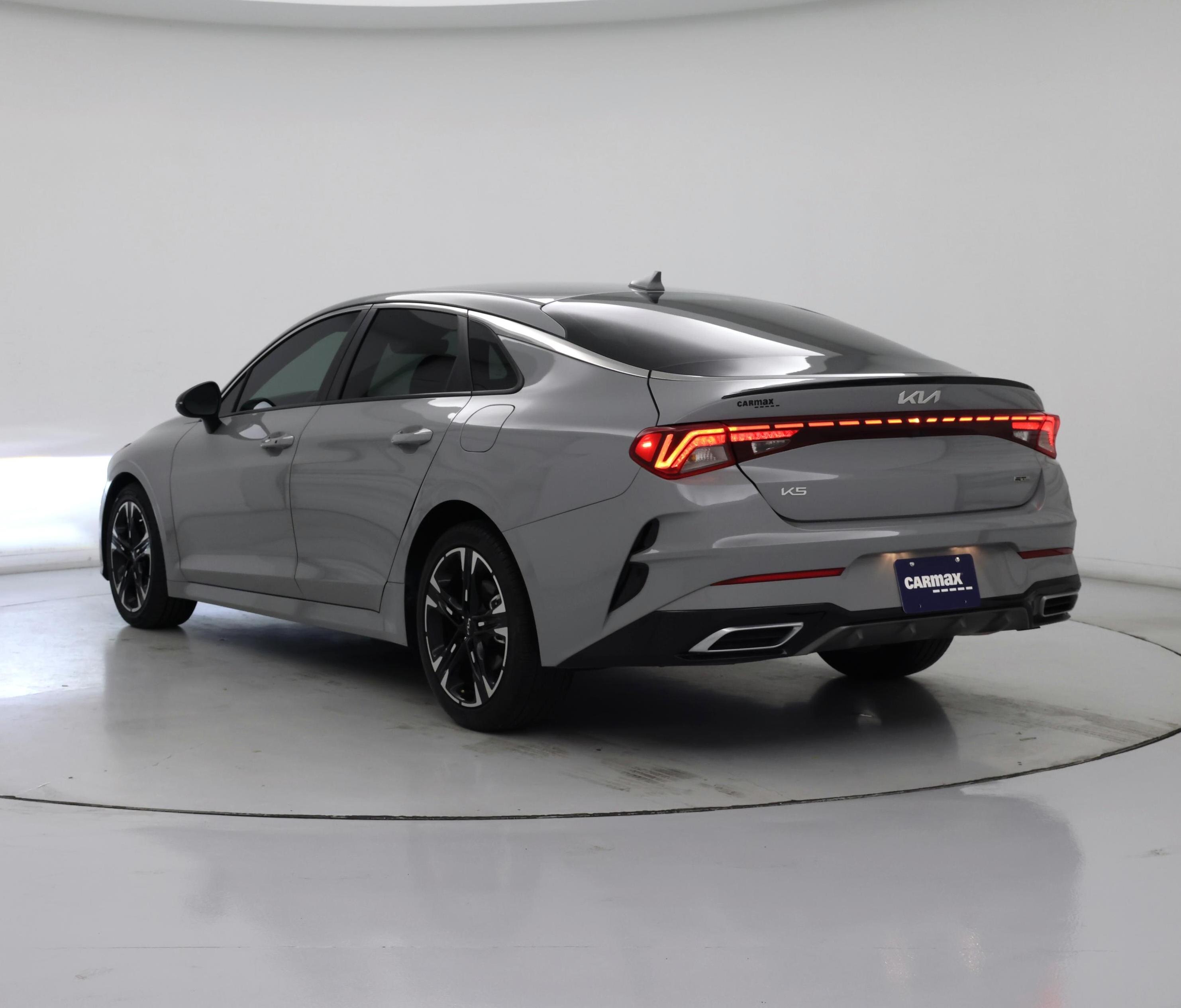 Thumbnail: 2023 Kia K5 - 2