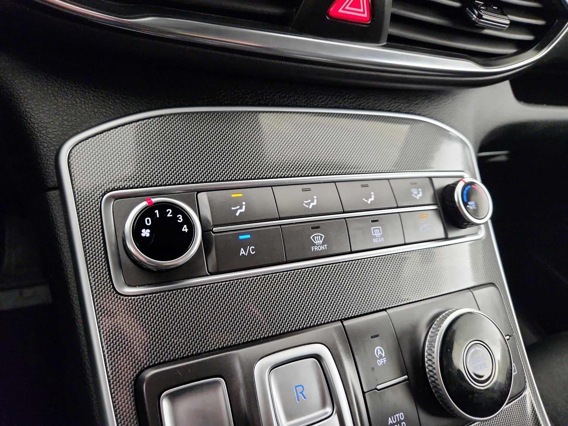 Thumbnail: 2023 Hyundai Santa Fe - 16