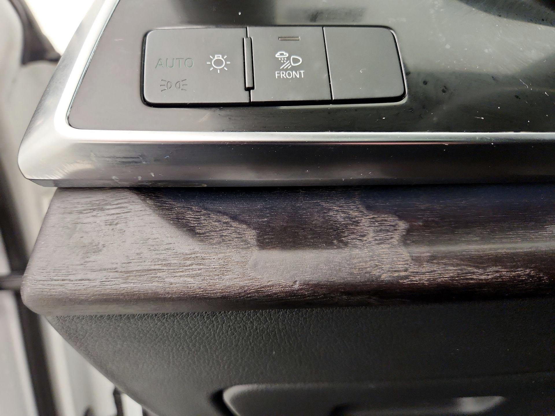 Thumbnail: 2023 Audi Q7 - 13