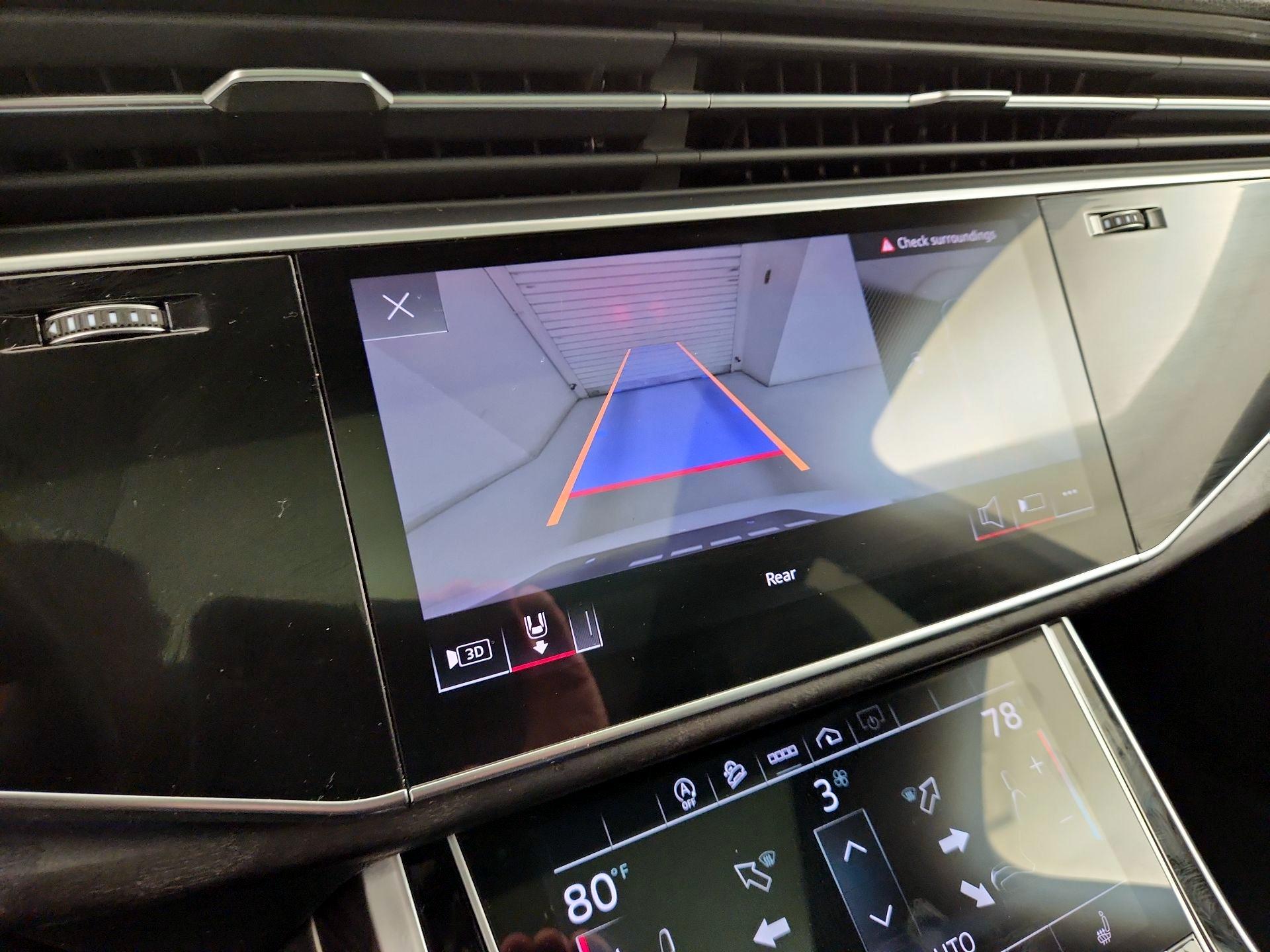 Thumbnail: 2023 Audi Q7 - 15