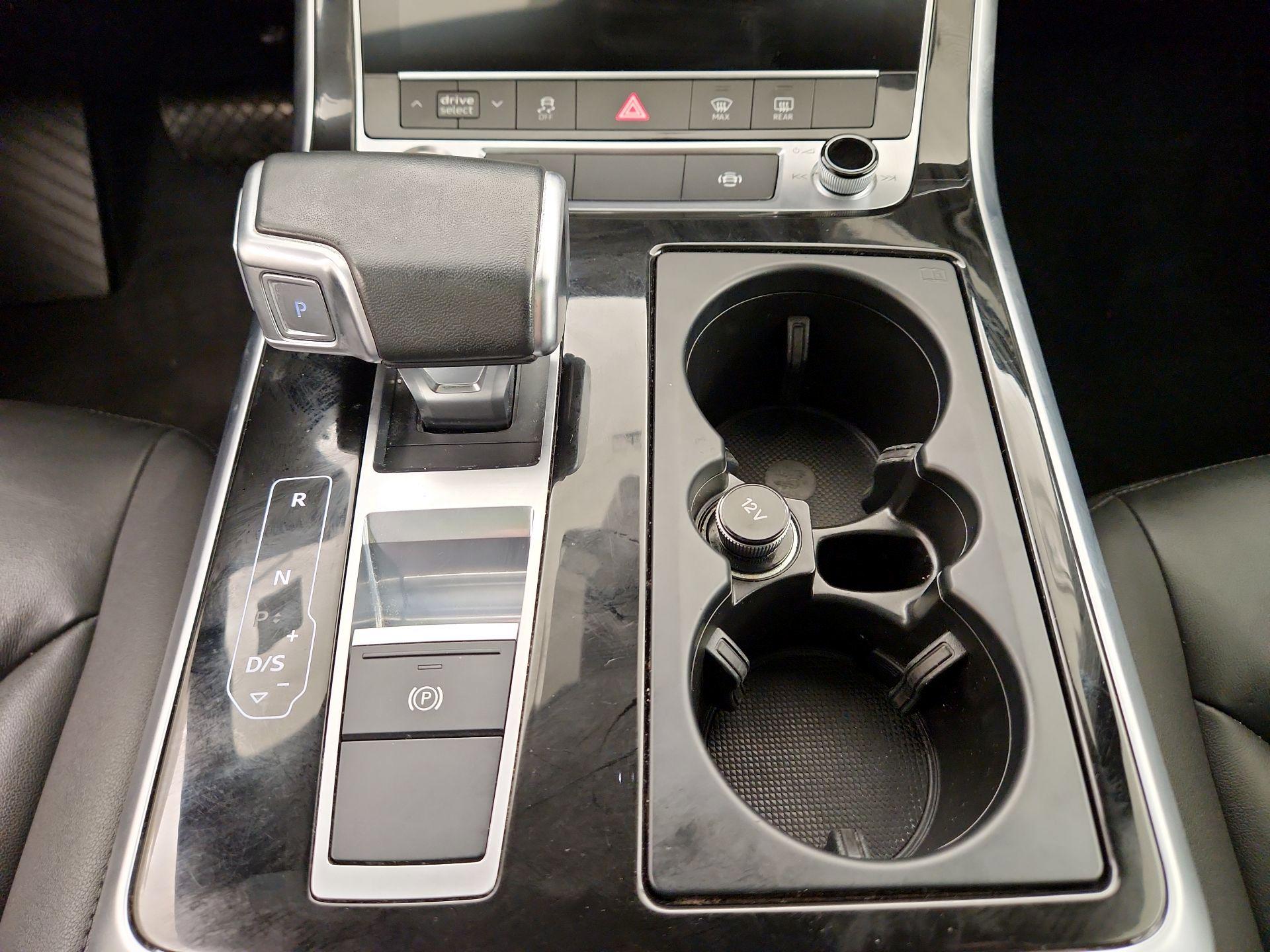 Thumbnail: 2023 Audi Q7 - 18