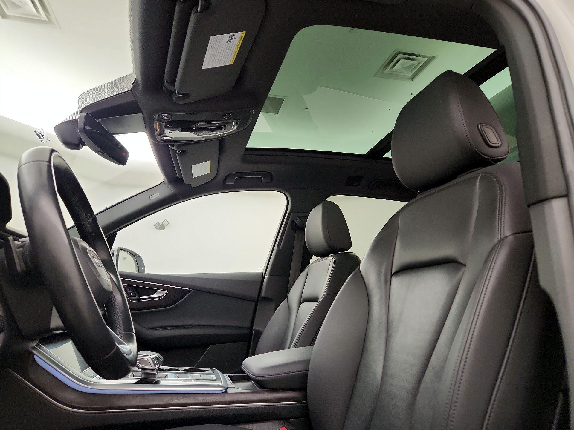 Thumbnail: 2023 Audi Q7 - 20