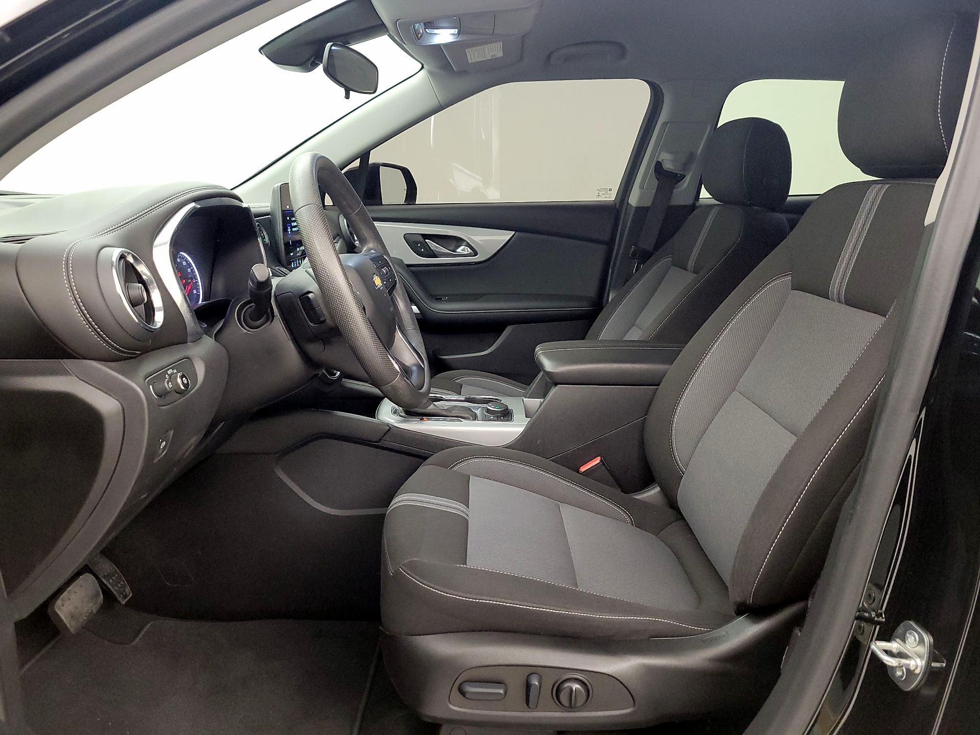 Thumbnail: 2023 Chevrolet Blazer - 11