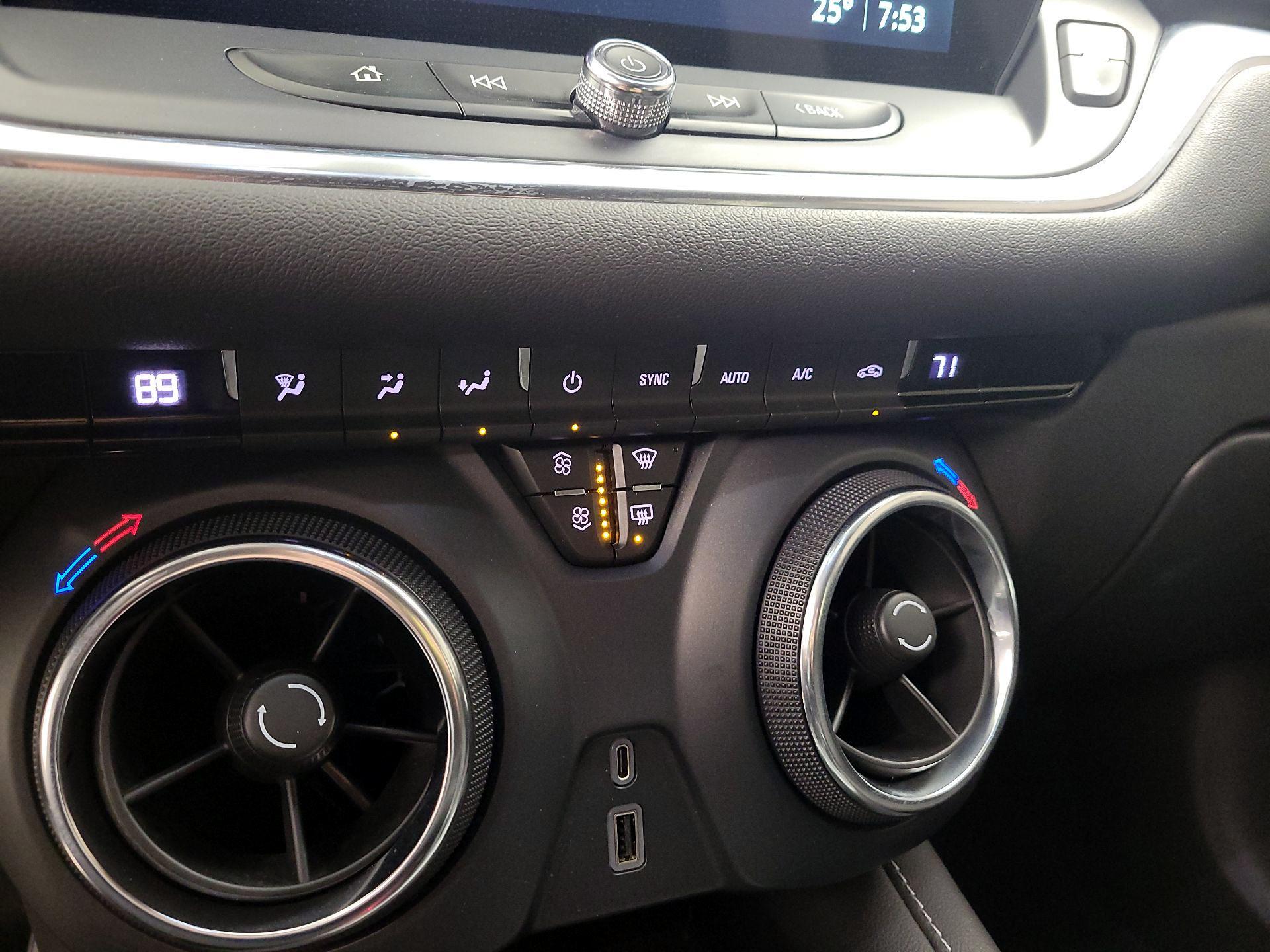 Thumbnail: 2023 Chevrolet Blazer - 15