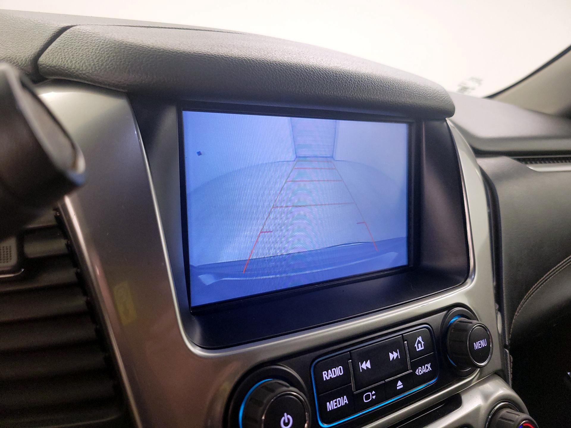 Thumbnail: 2020 Chevrolet Tahoe - 14