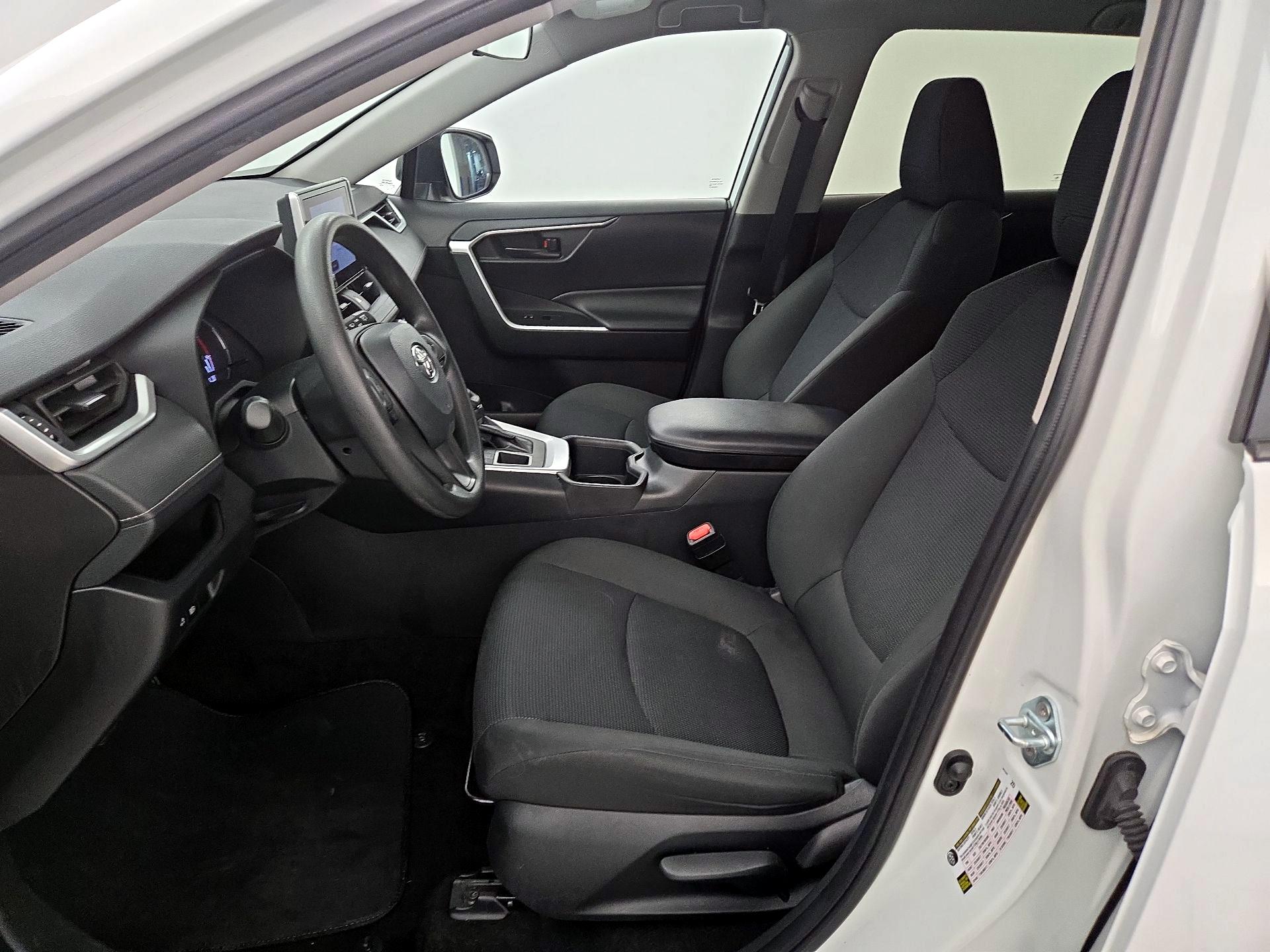 Thumbnail: 2024 Toyota RAV4 - 11