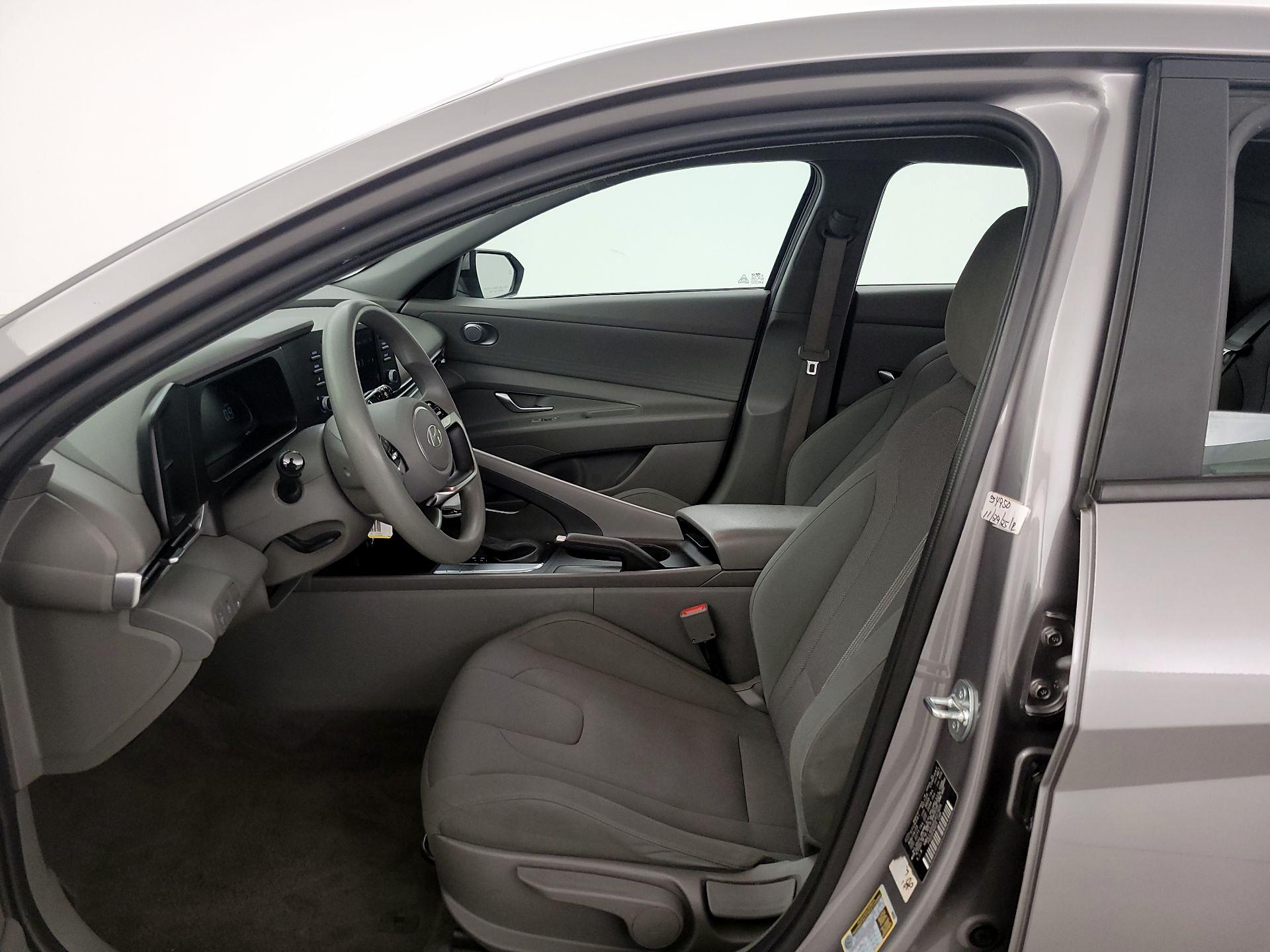 Thumbnail: 2024 Hyundai Elantra - 11