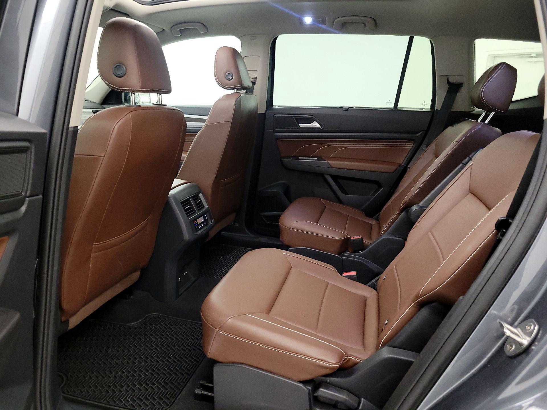 Thumbnail: 2022 Volkswagen Atlas - 20