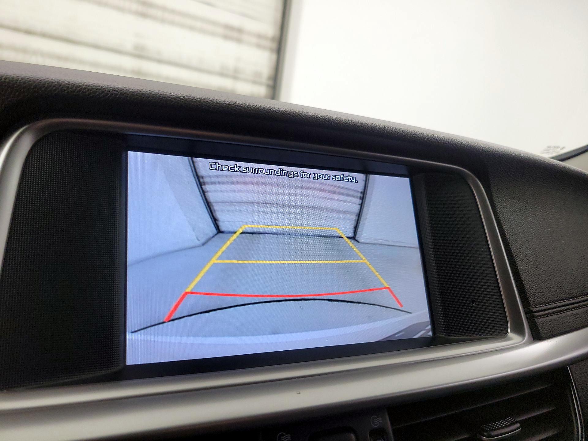 Thumbnail: 2020 Kia Optima - 14