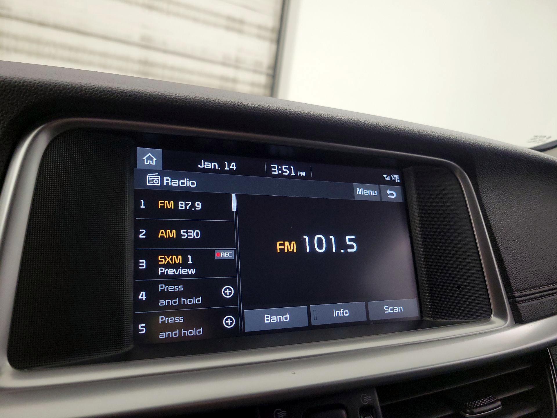 Thumbnail: 2020 Kia Optima - 15