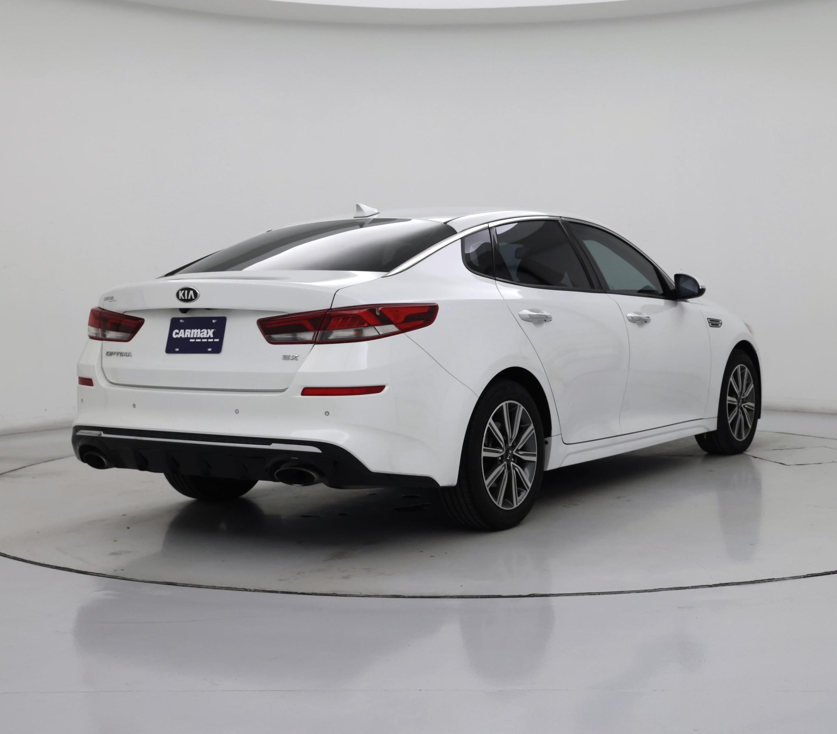 Thumbnail: 2020 Kia Optima - 8