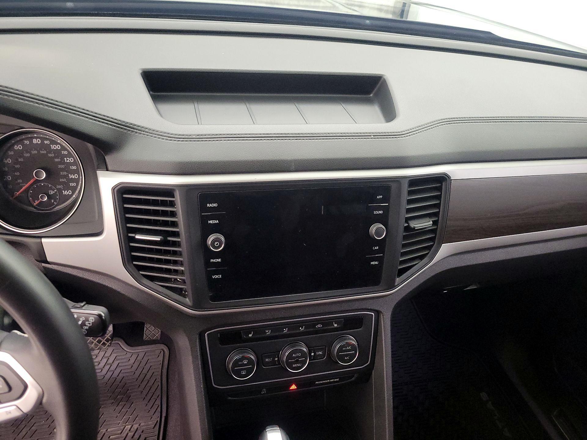 Thumbnail: 2021 Volkswagen Atlas - 9