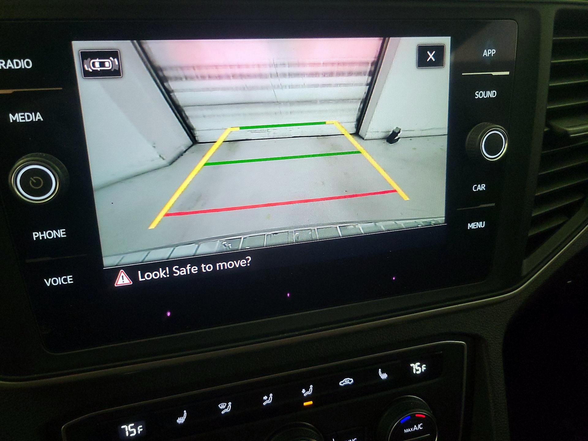 Thumbnail: 2021 Volkswagen Atlas - 14