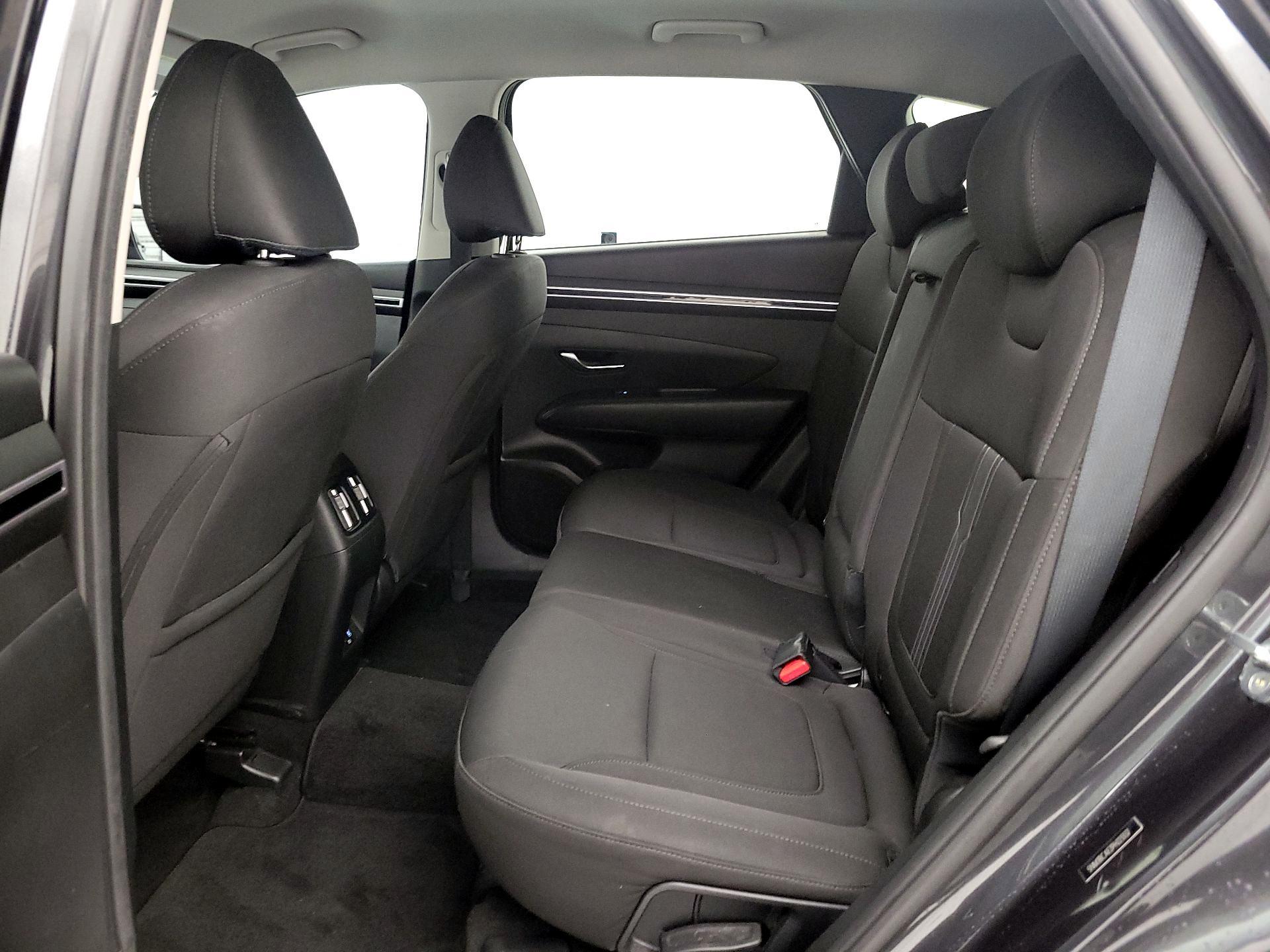 Thumbnail: 2023 Hyundai Tucson - 19