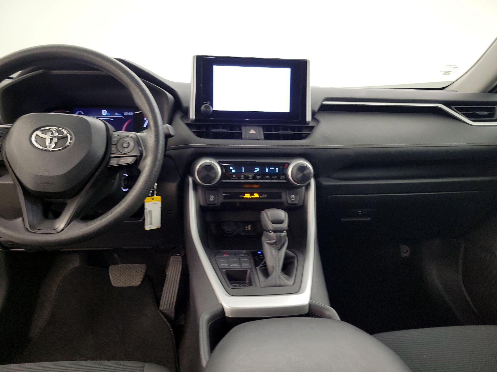 Thumbnail: 2024 Toyota RAV4 - 9