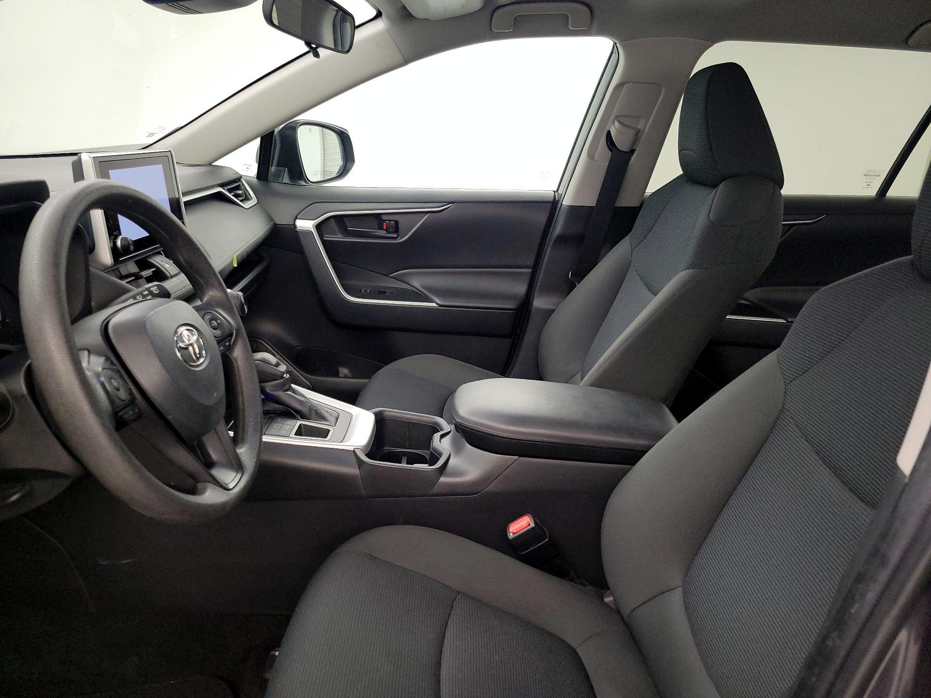 Thumbnail: 2024 Toyota RAV4 - 11