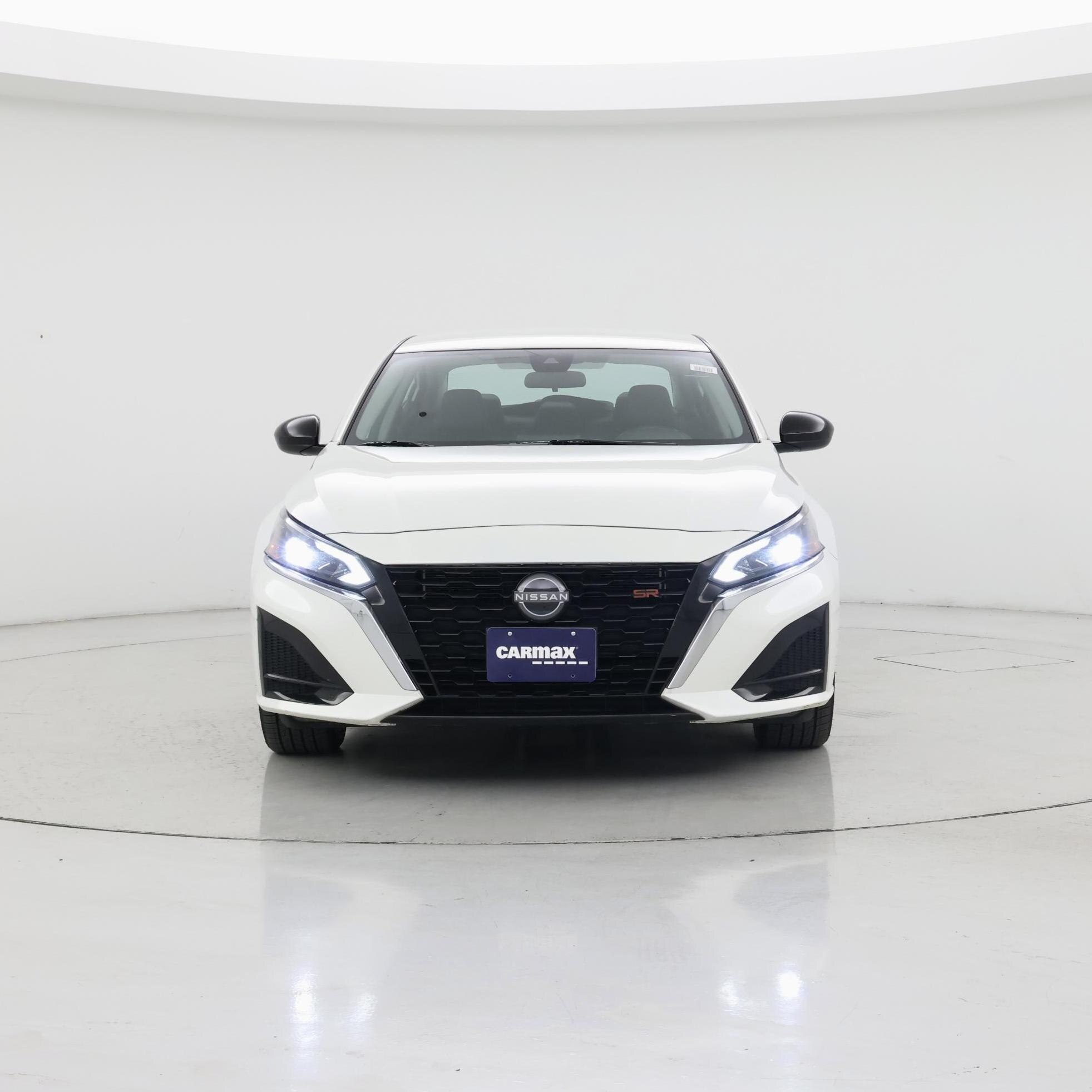 Thumbnail: 2023 Nissan Altima - 5