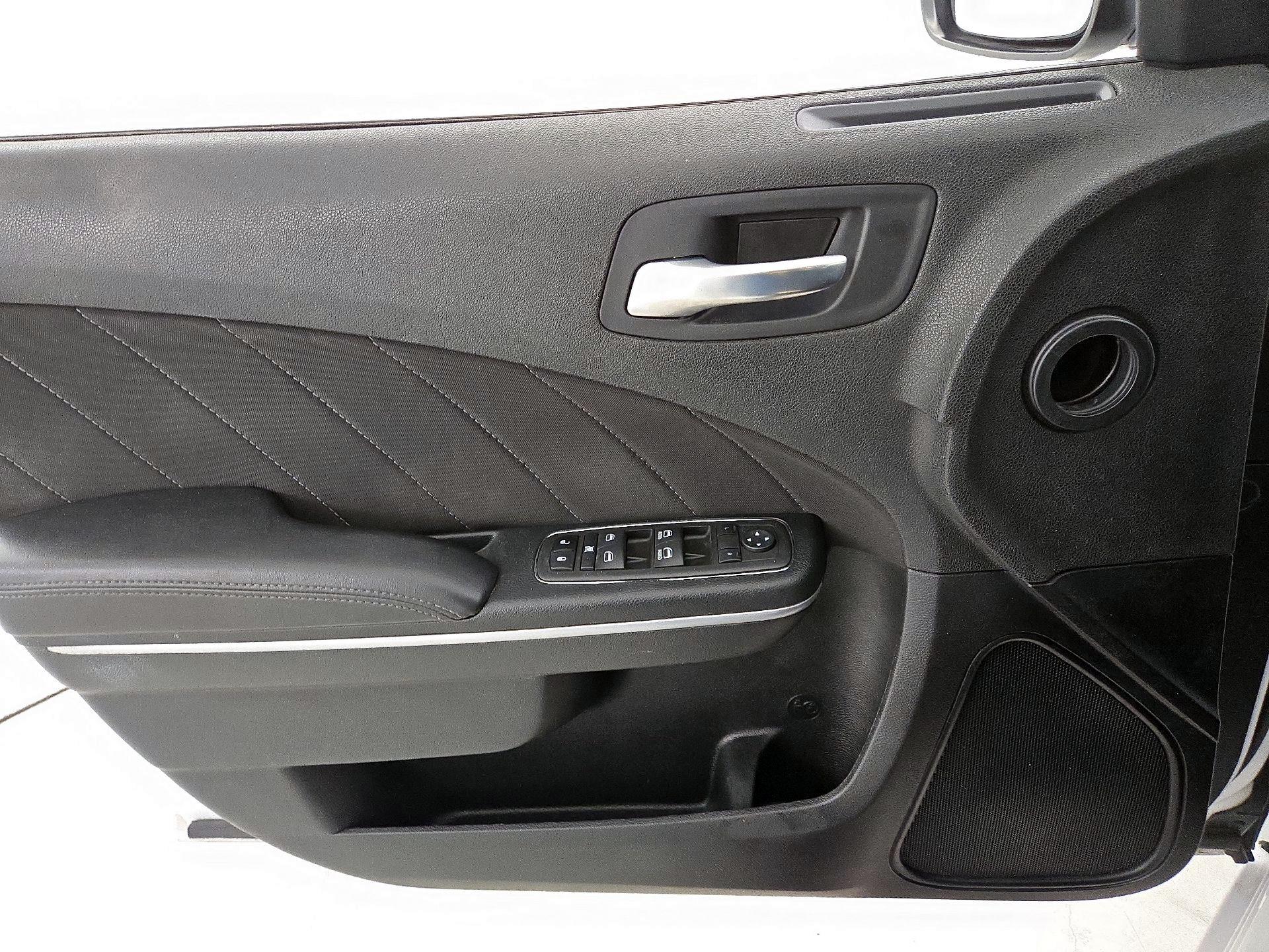 Thumbnail: 2022 Dodge Charger - 12