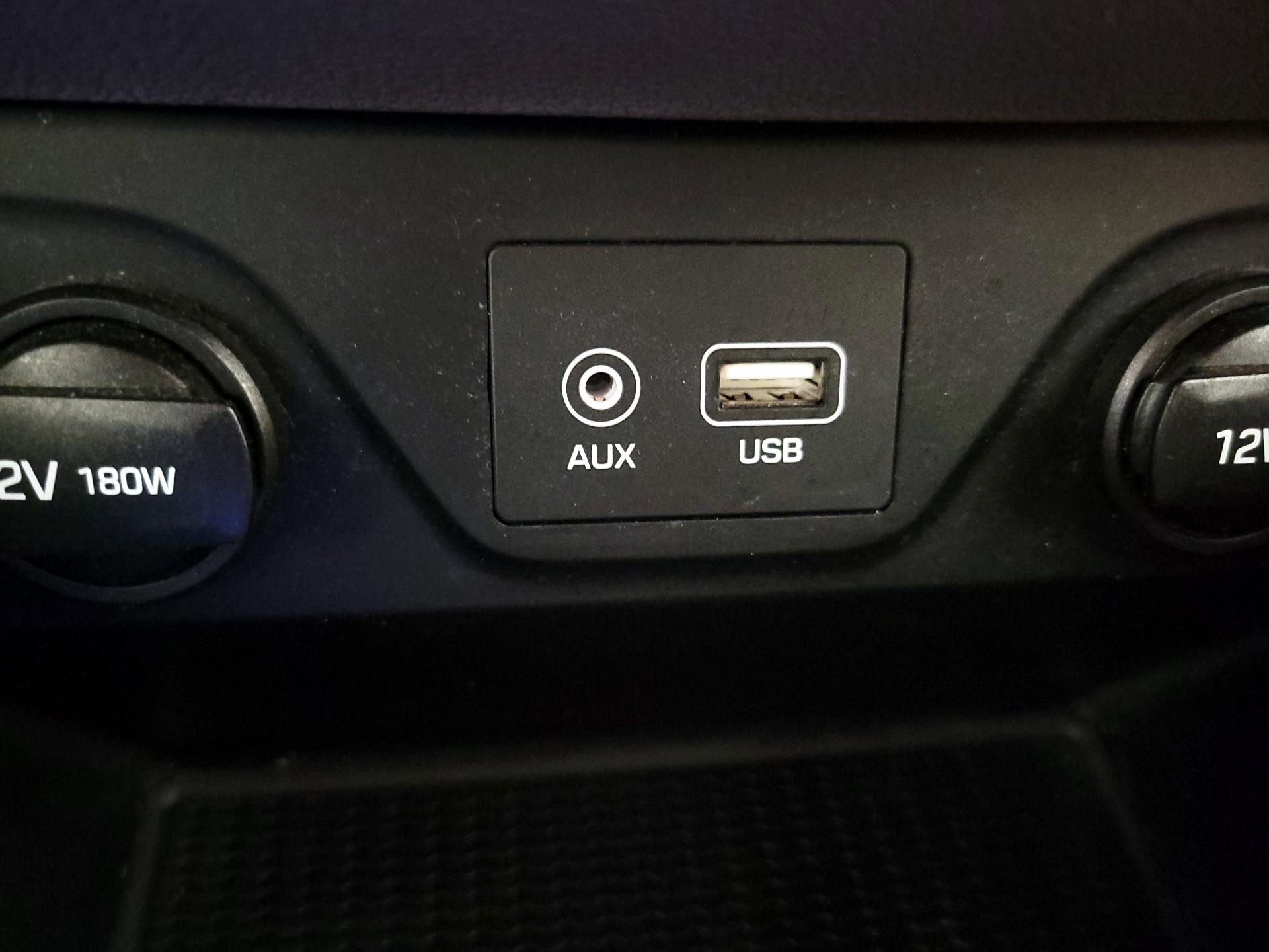 Thumbnail: 2020 Hyundai Tucson - 18