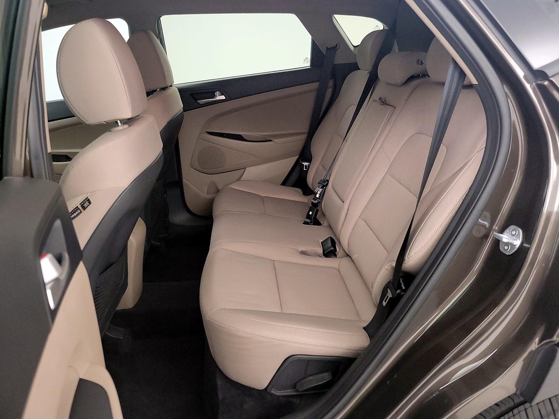 Thumbnail: 2020 Hyundai Tucson - 19