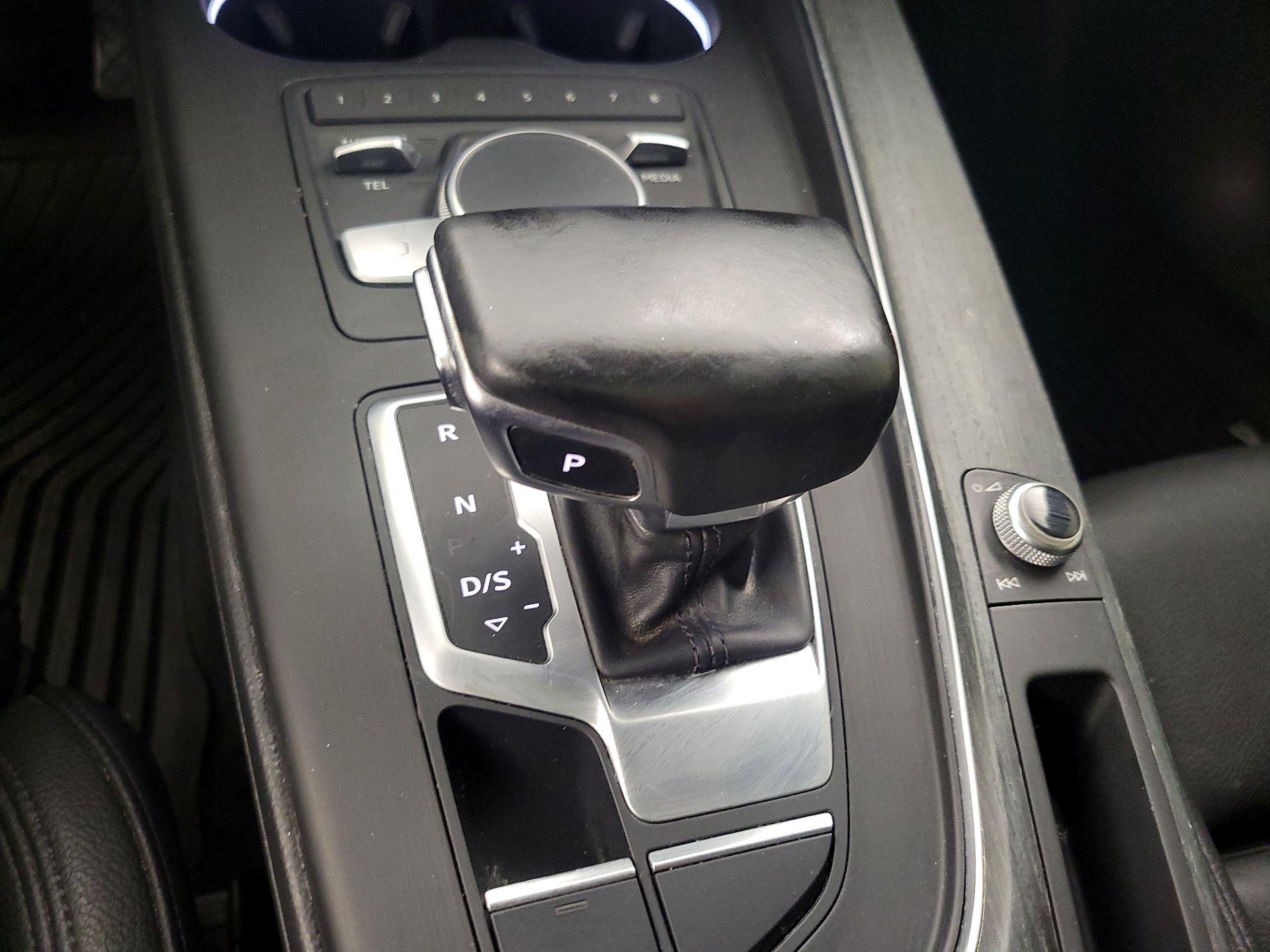 Thumbnail: 2017 Audi A4 - 18