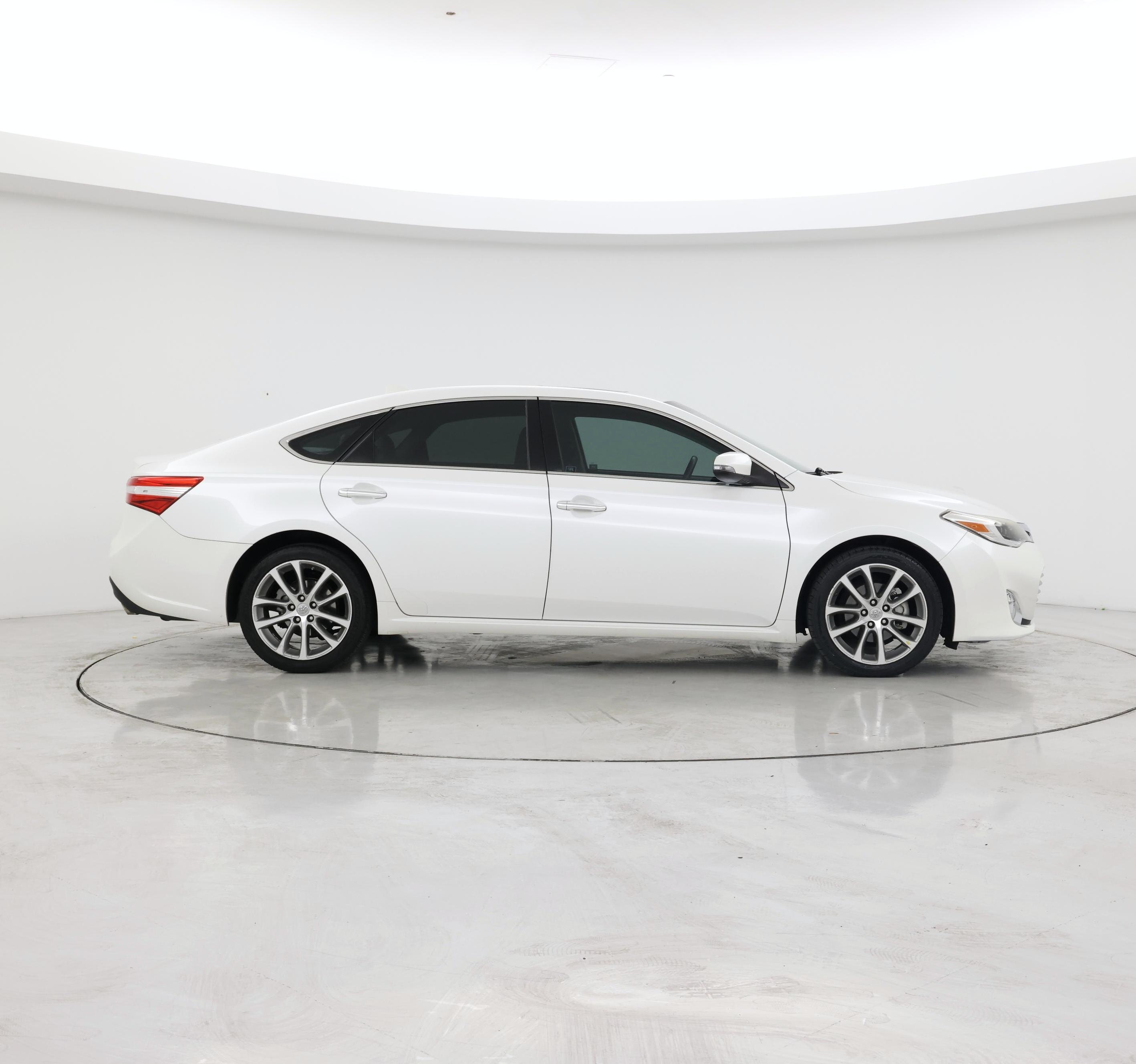 Thumbnail: 2015 Toyota Avalon - 7