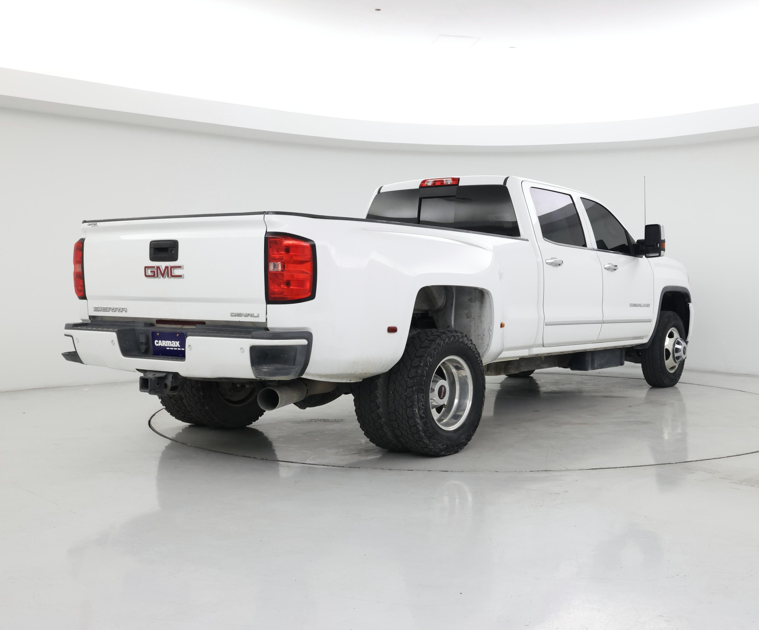 Thumbnail: 2015 GMC Sierra 3500 - 8