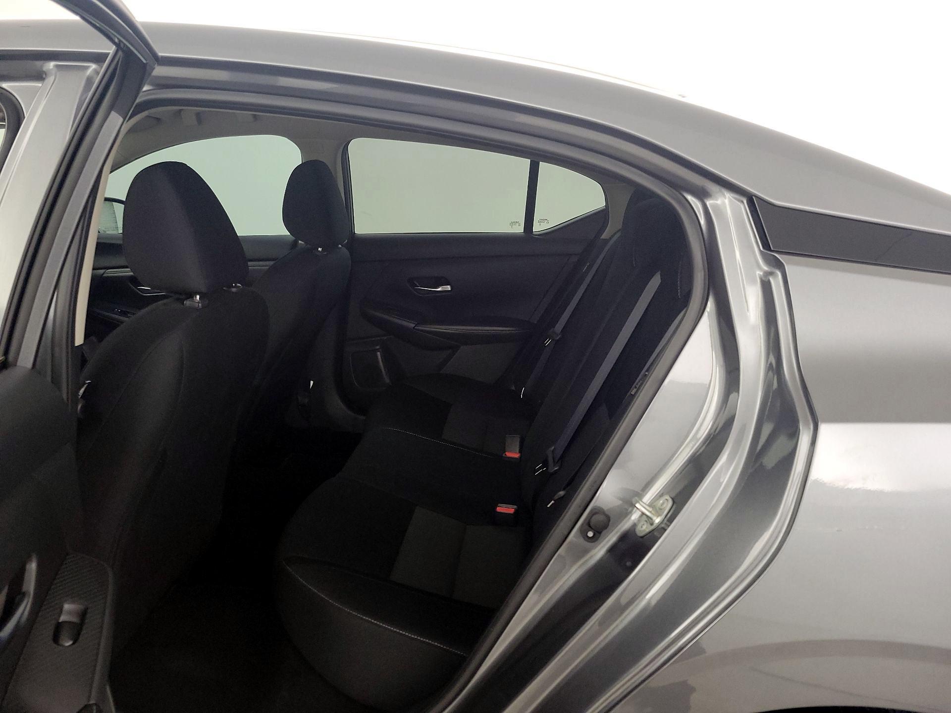 Thumbnail: 2023 Nissan Sentra - 19