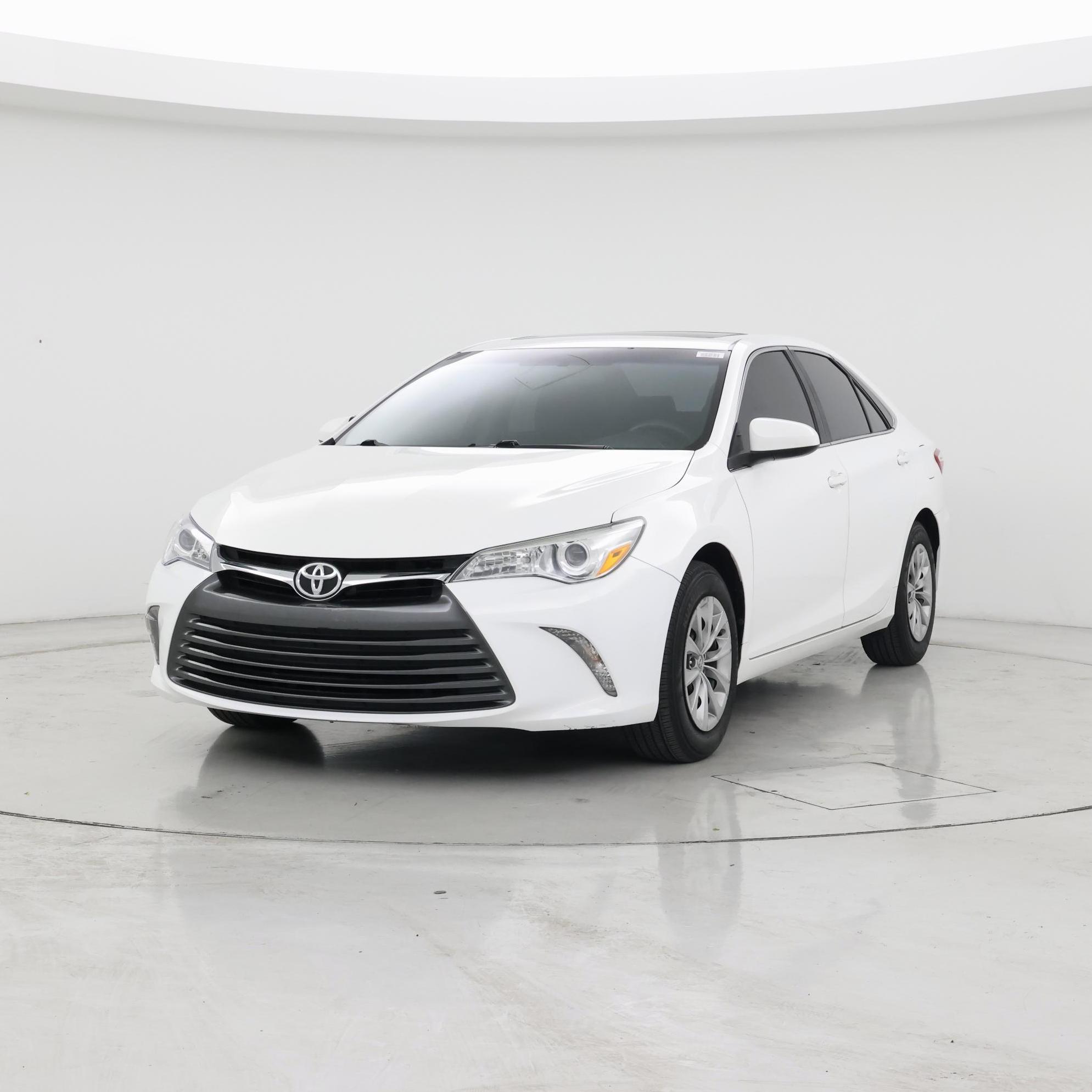 Thumbnail: 2015 Toyota Camry - 4