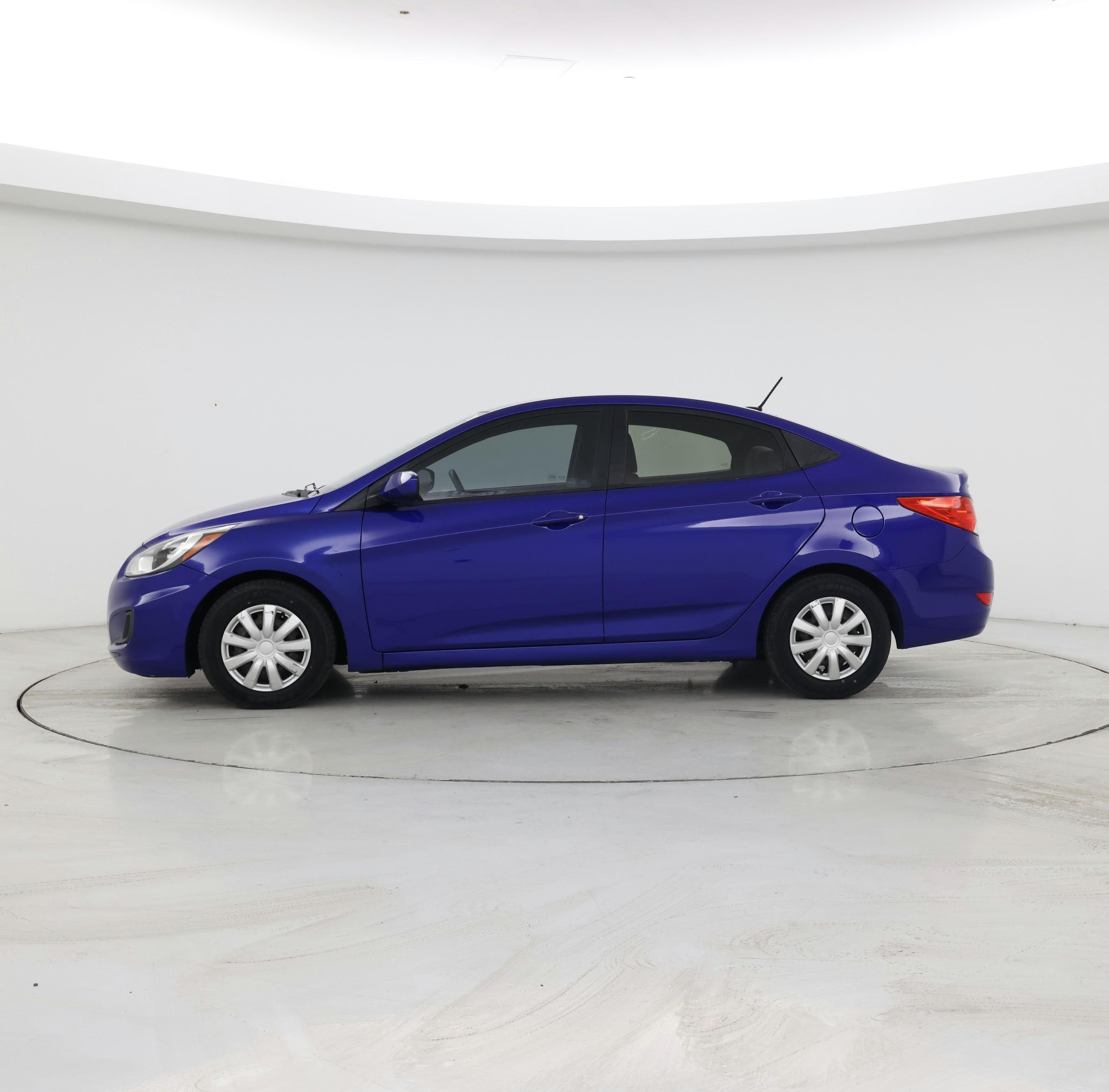 Thumbnail: 2014 Hyundai Accent - 3