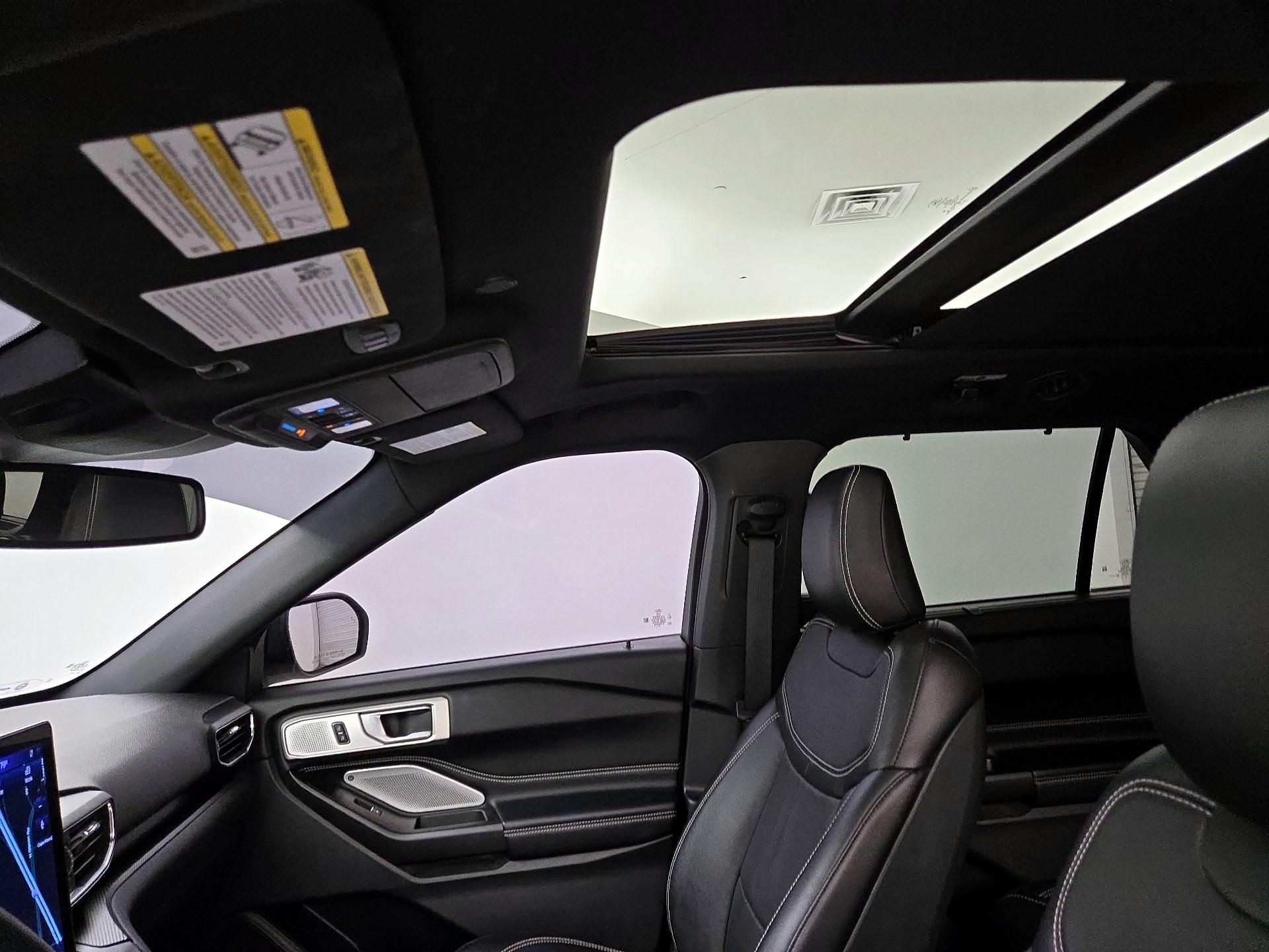 Thumbnail: 2020 Ford Explorer - 20