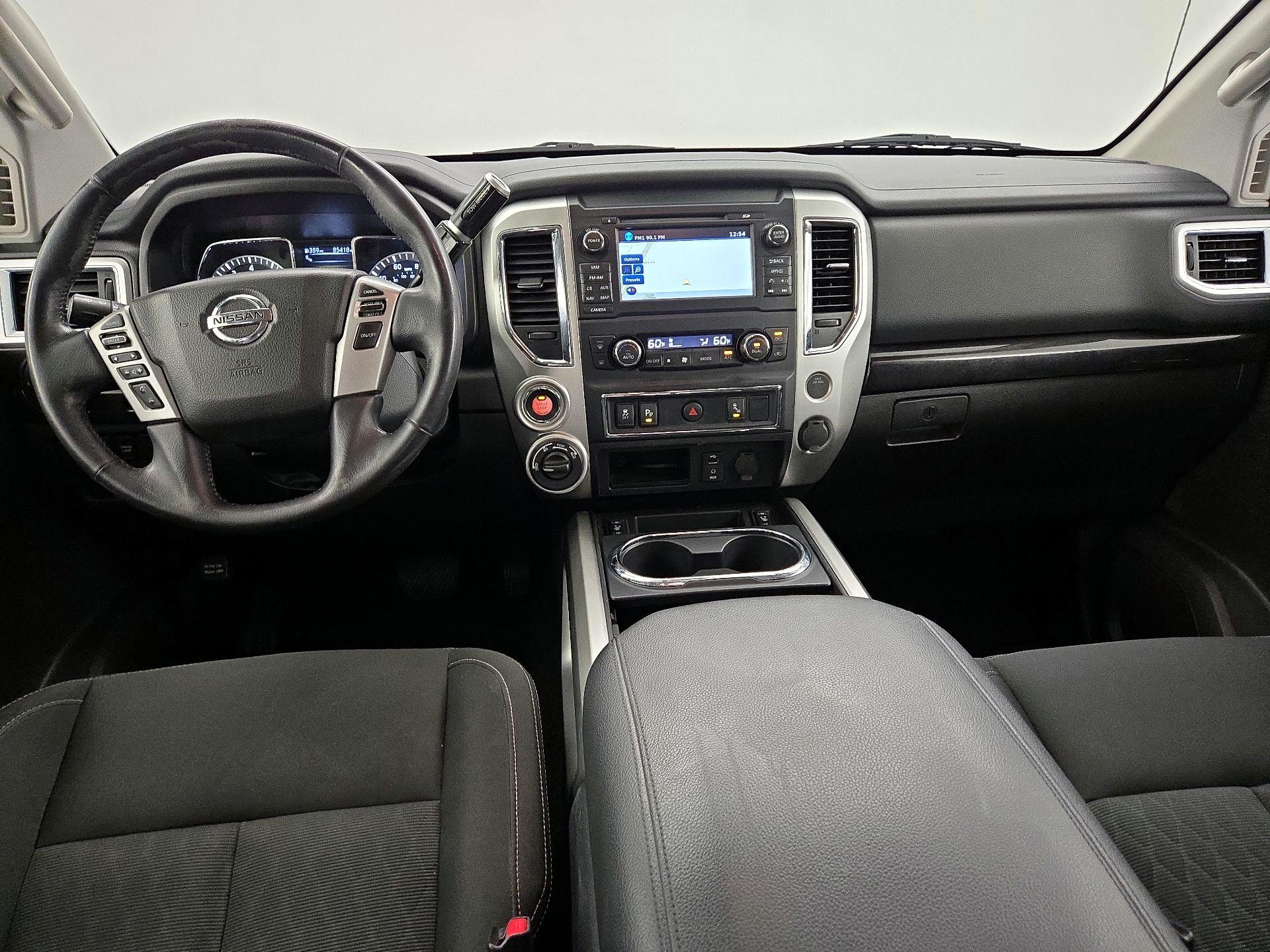 Thumbnail: 2018 Nissan Titan - 9