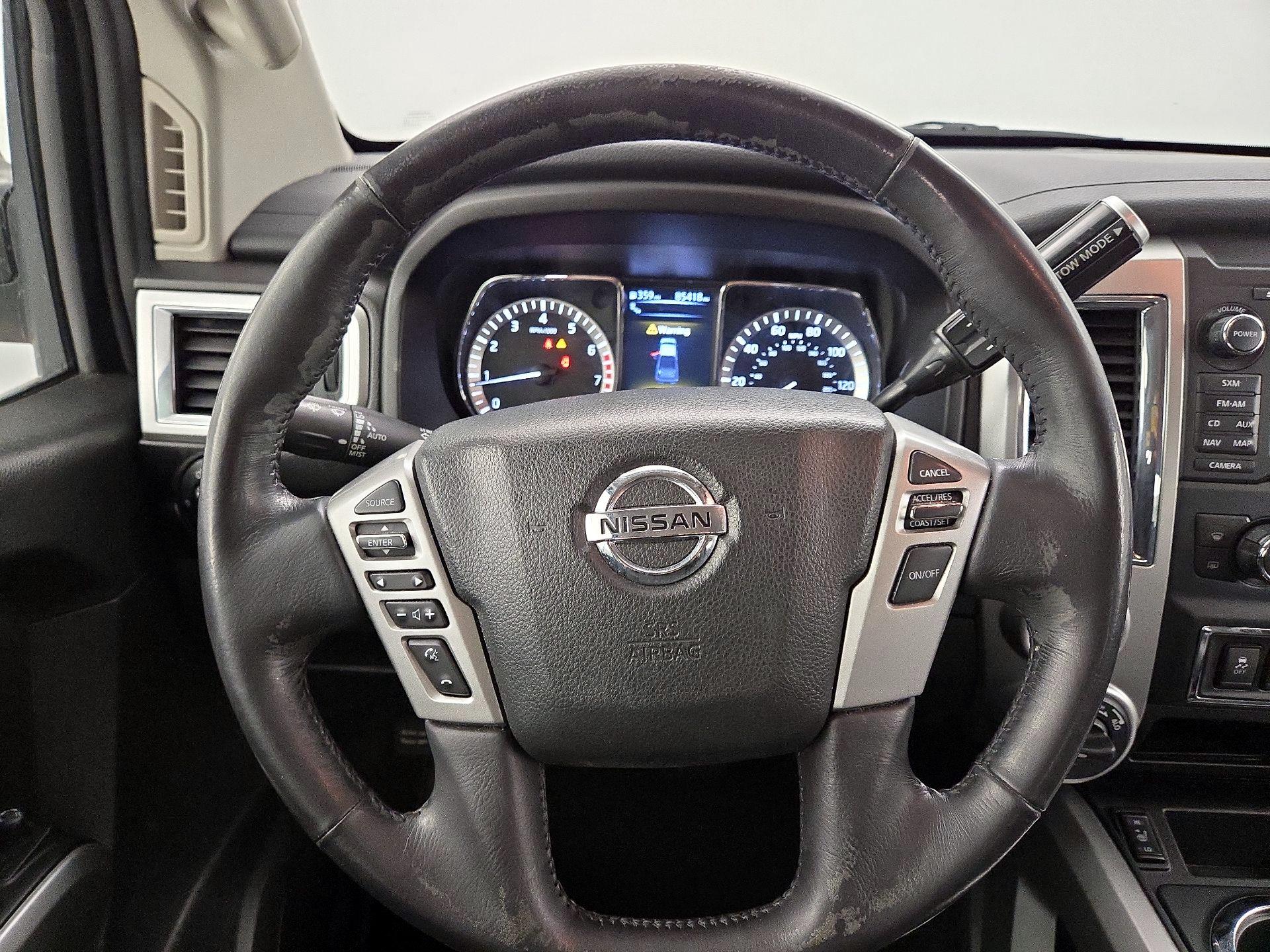 Thumbnail: 2018 Nissan Titan - 10