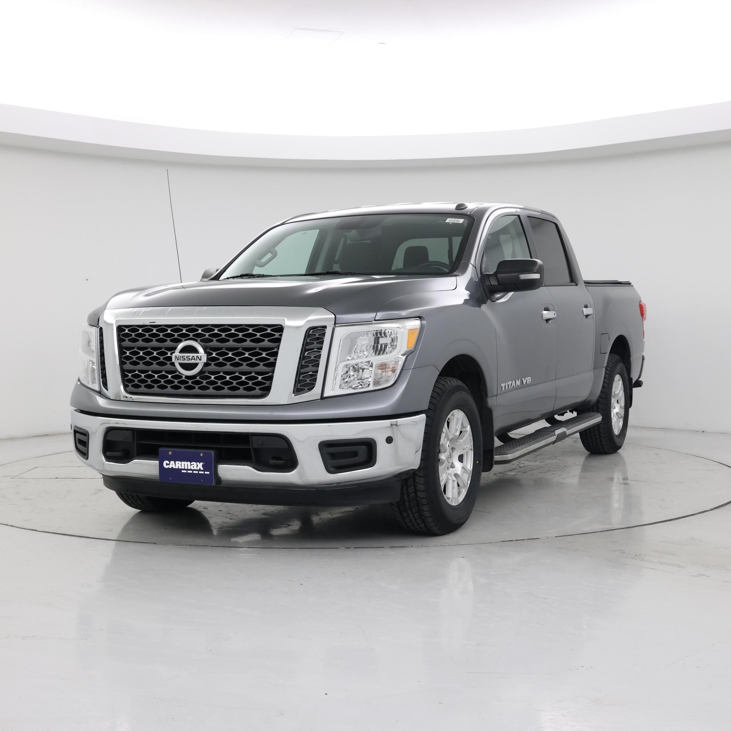 Thumbnail: 2018 Nissan Titan - 4