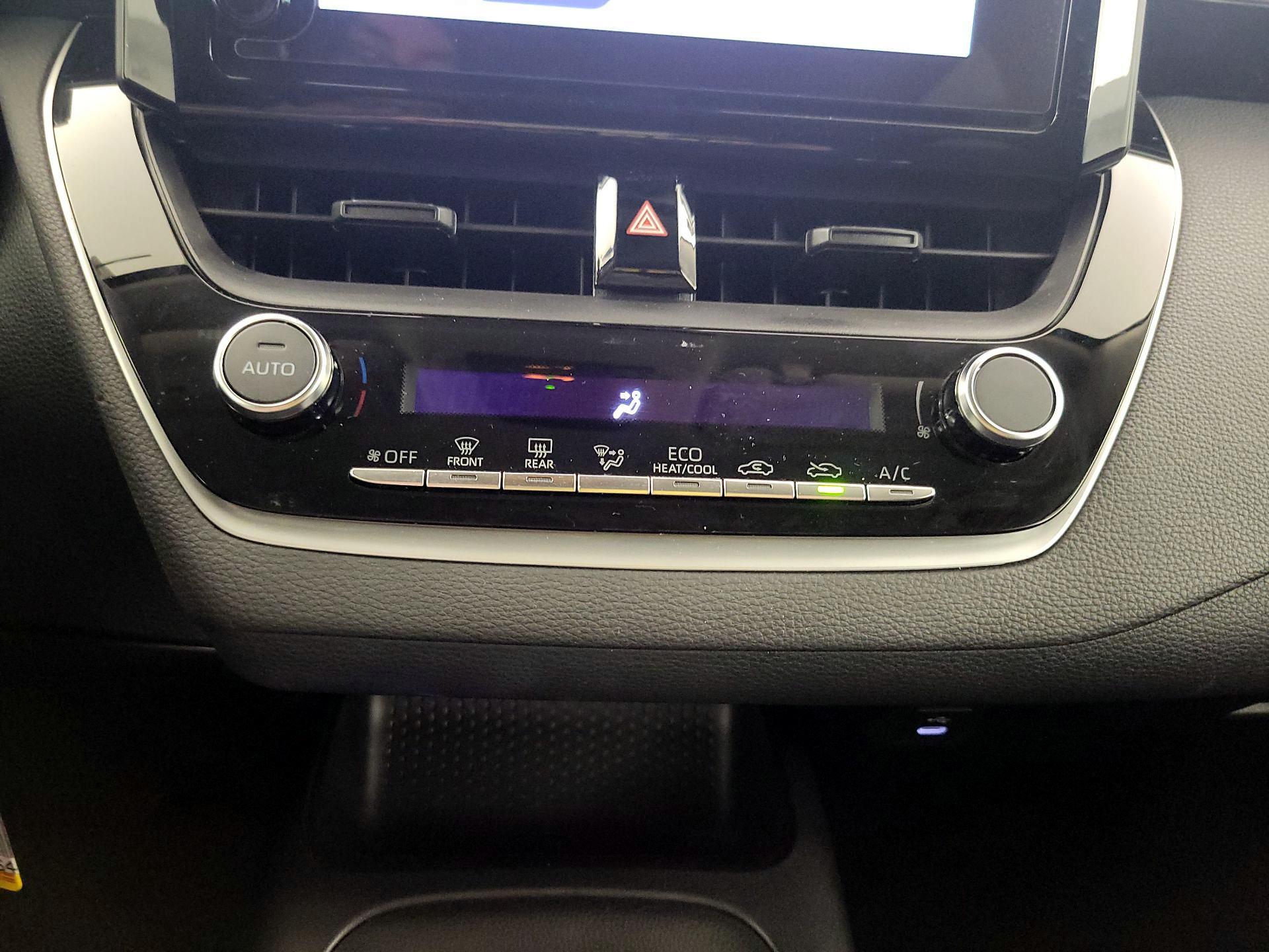 Thumbnail: 2024 Toyota Corolla - 16