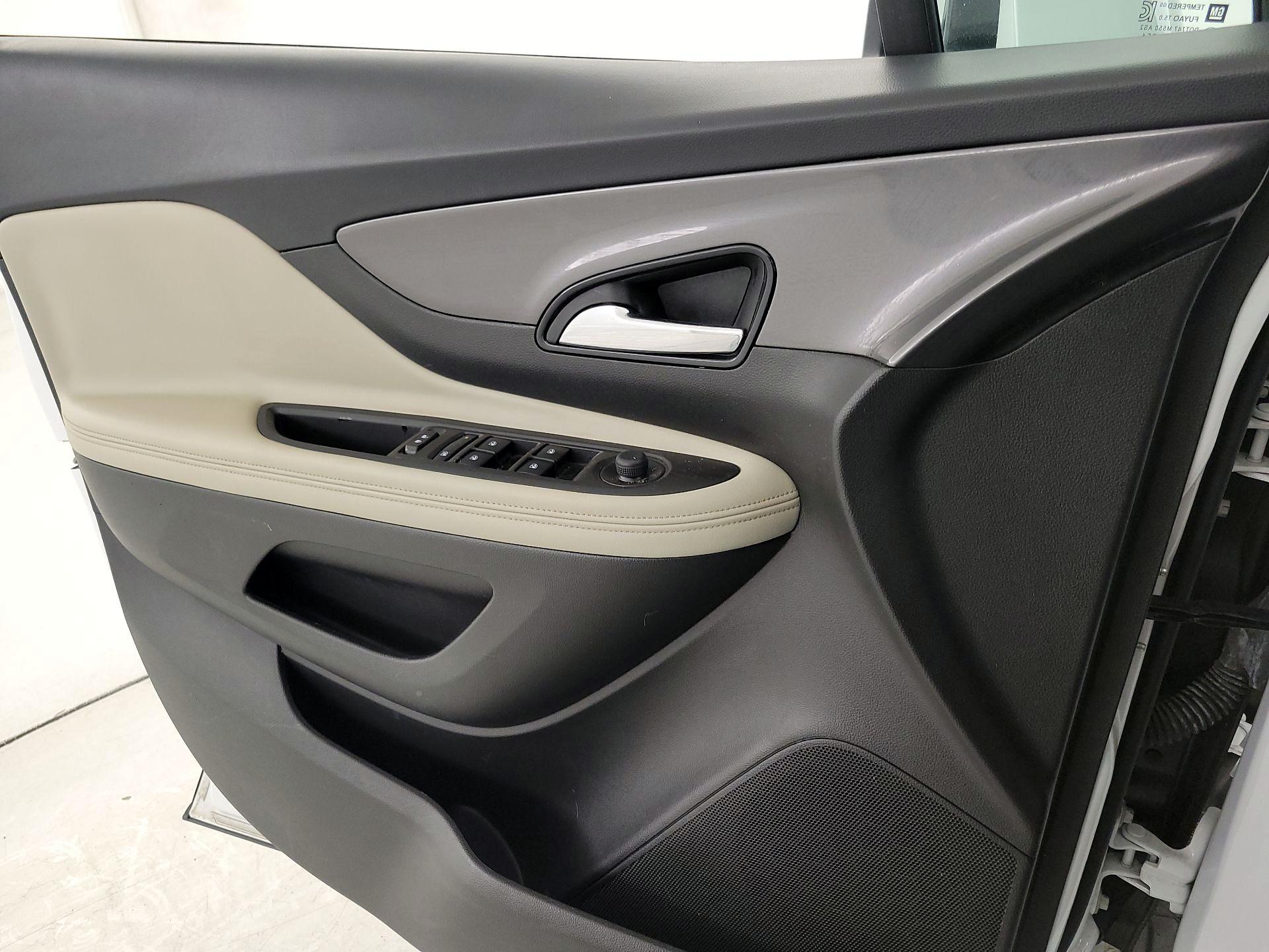 Thumbnail: 2017 Buick Encore - 12