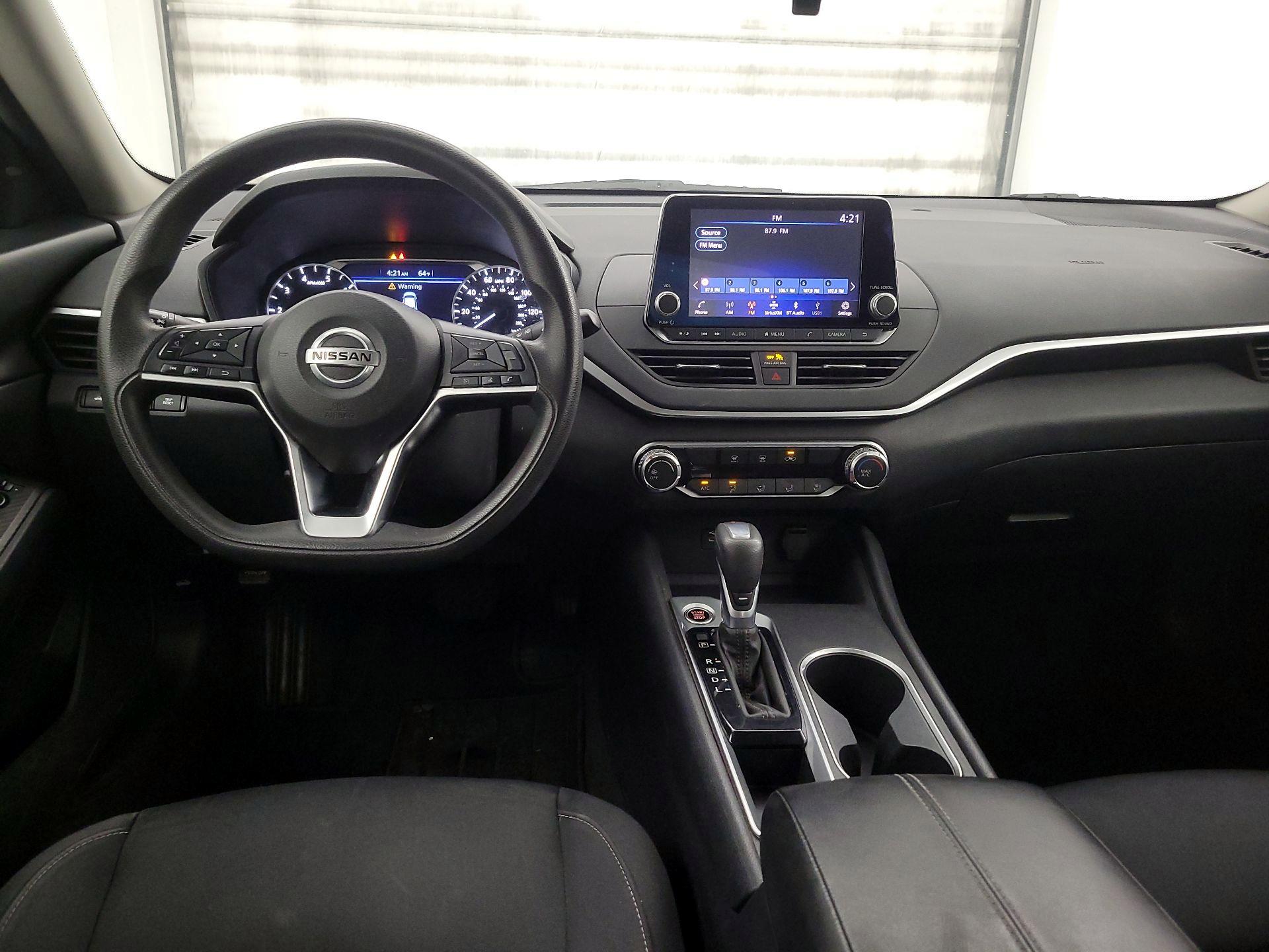 Thumbnail: 2022 Nissan Altima - 9