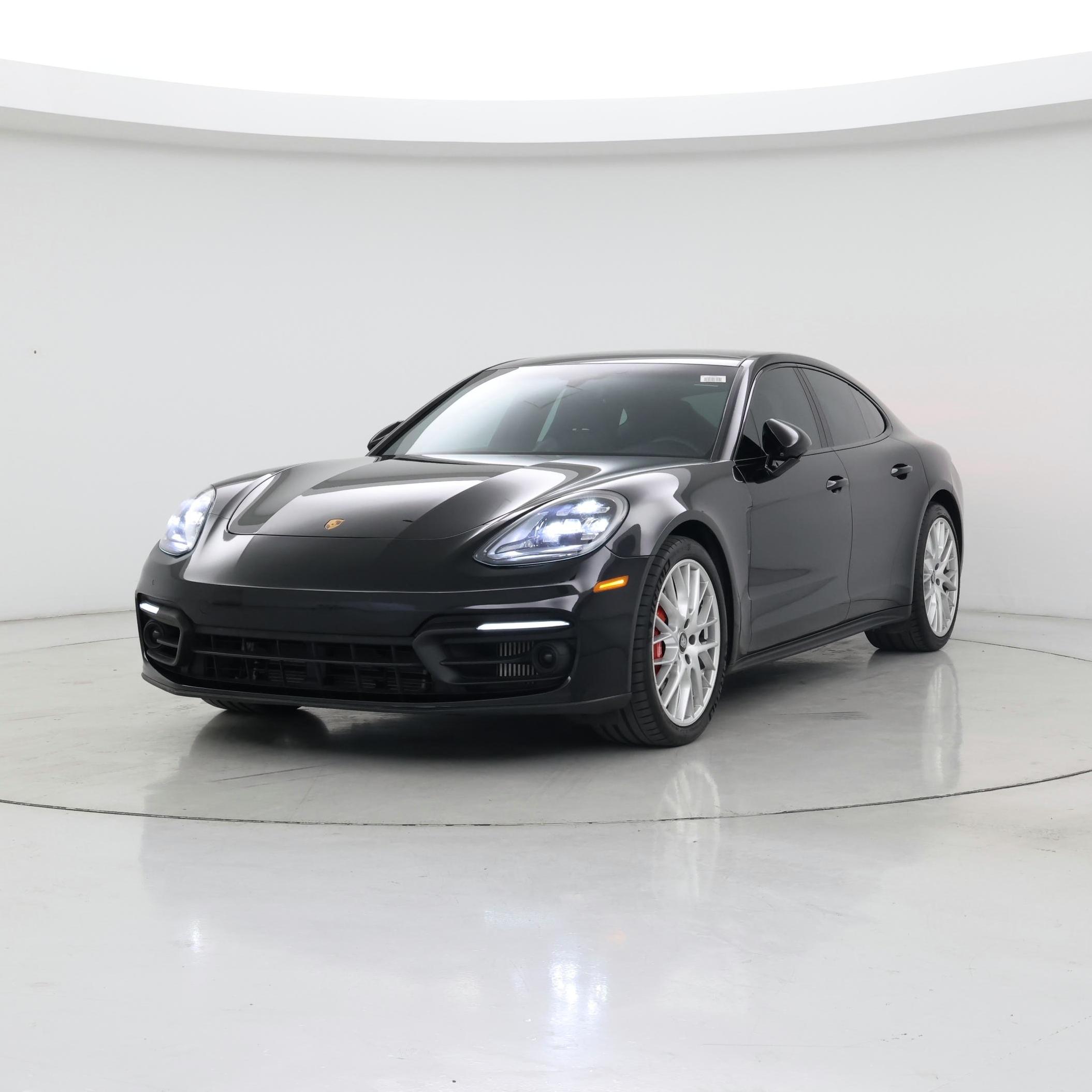 Thumbnail: 2023 Porsche Panamera - 4