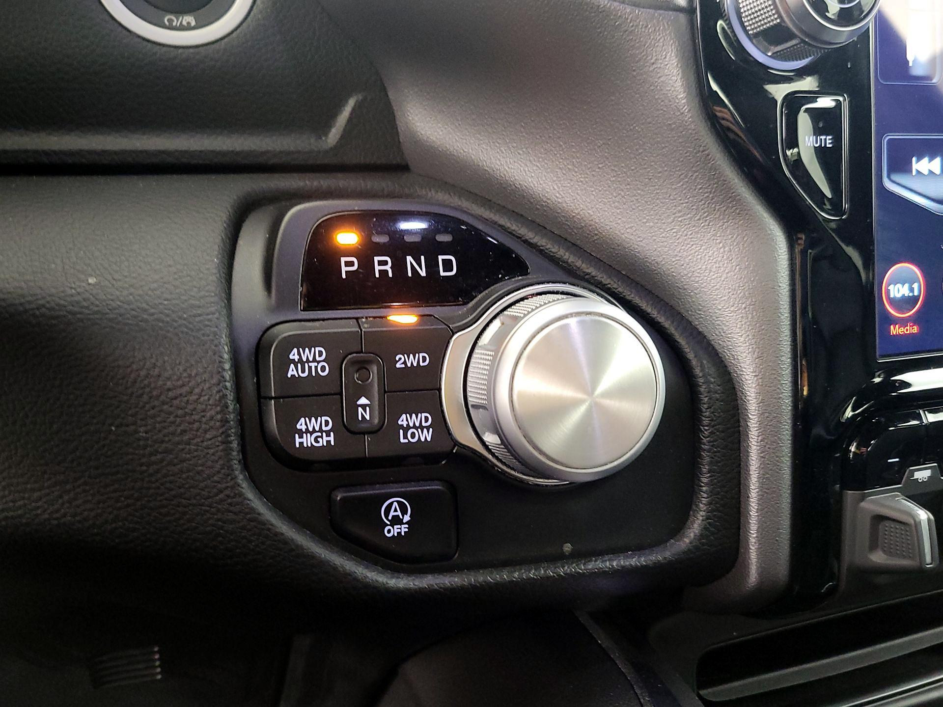 Thumbnail: 2020 RAM 1500 - 18