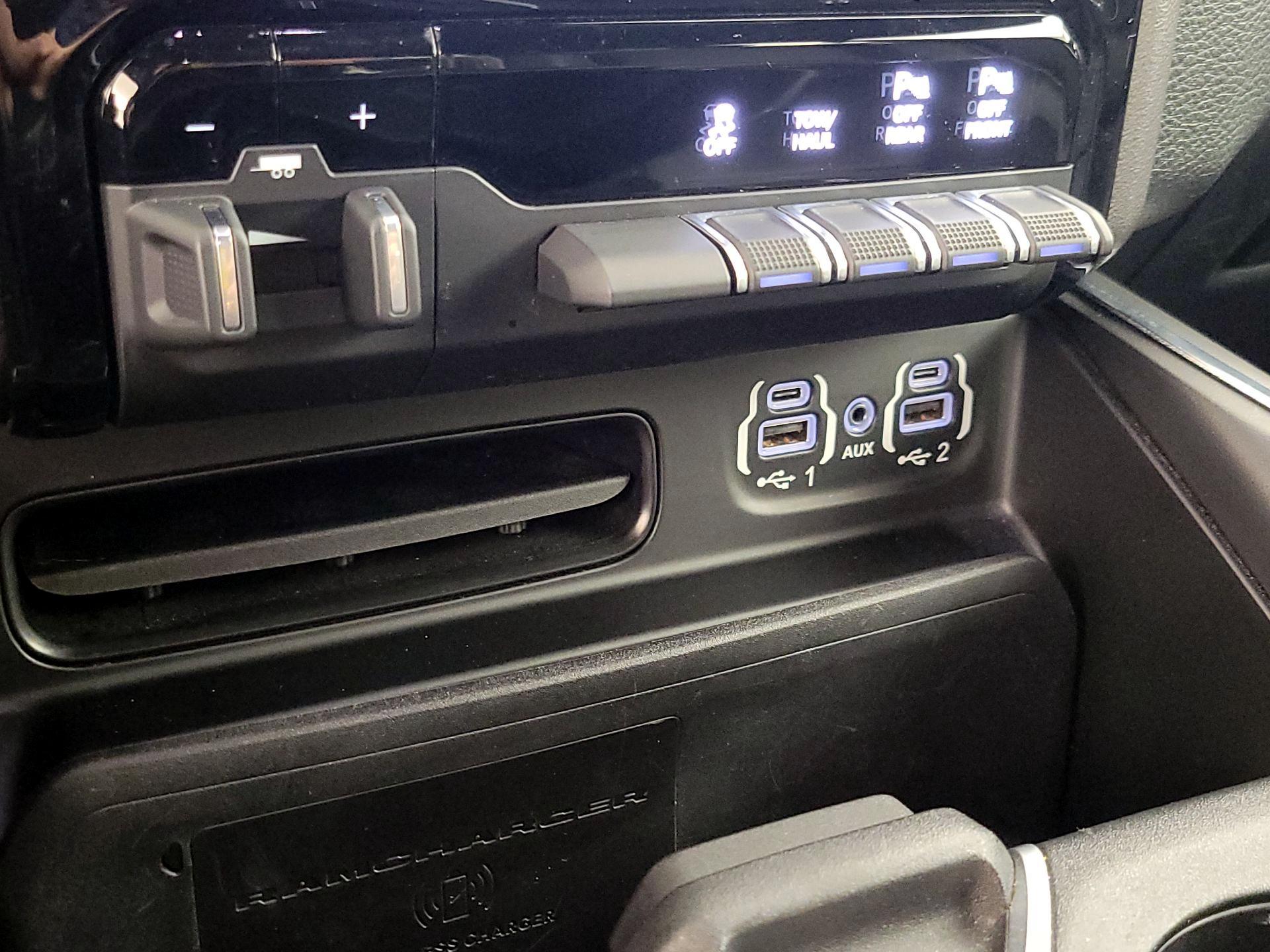 Thumbnail: 2020 RAM 1500 - 19