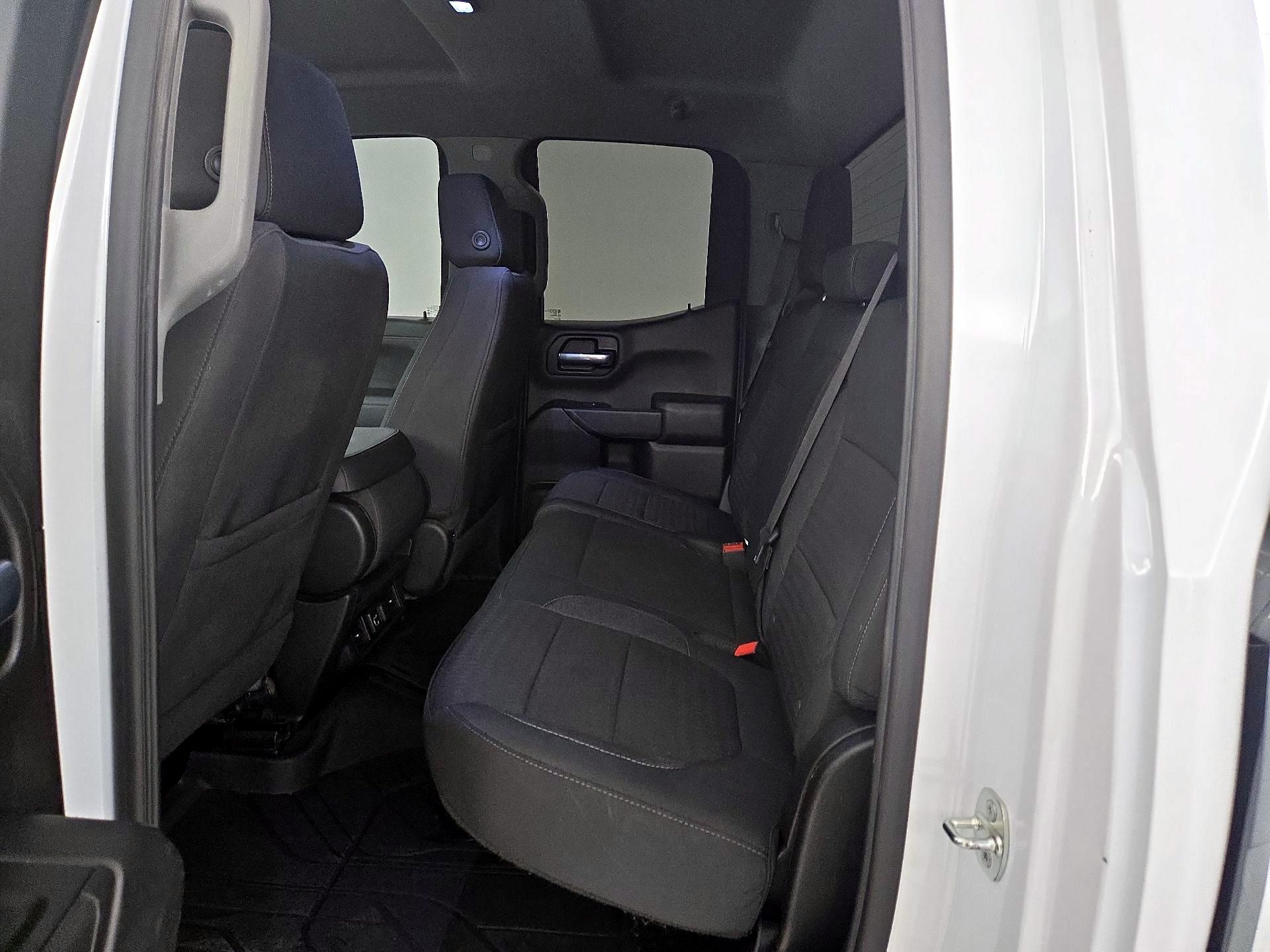 Thumbnail: 2020 Chevrolet Silverado 1500 - 19