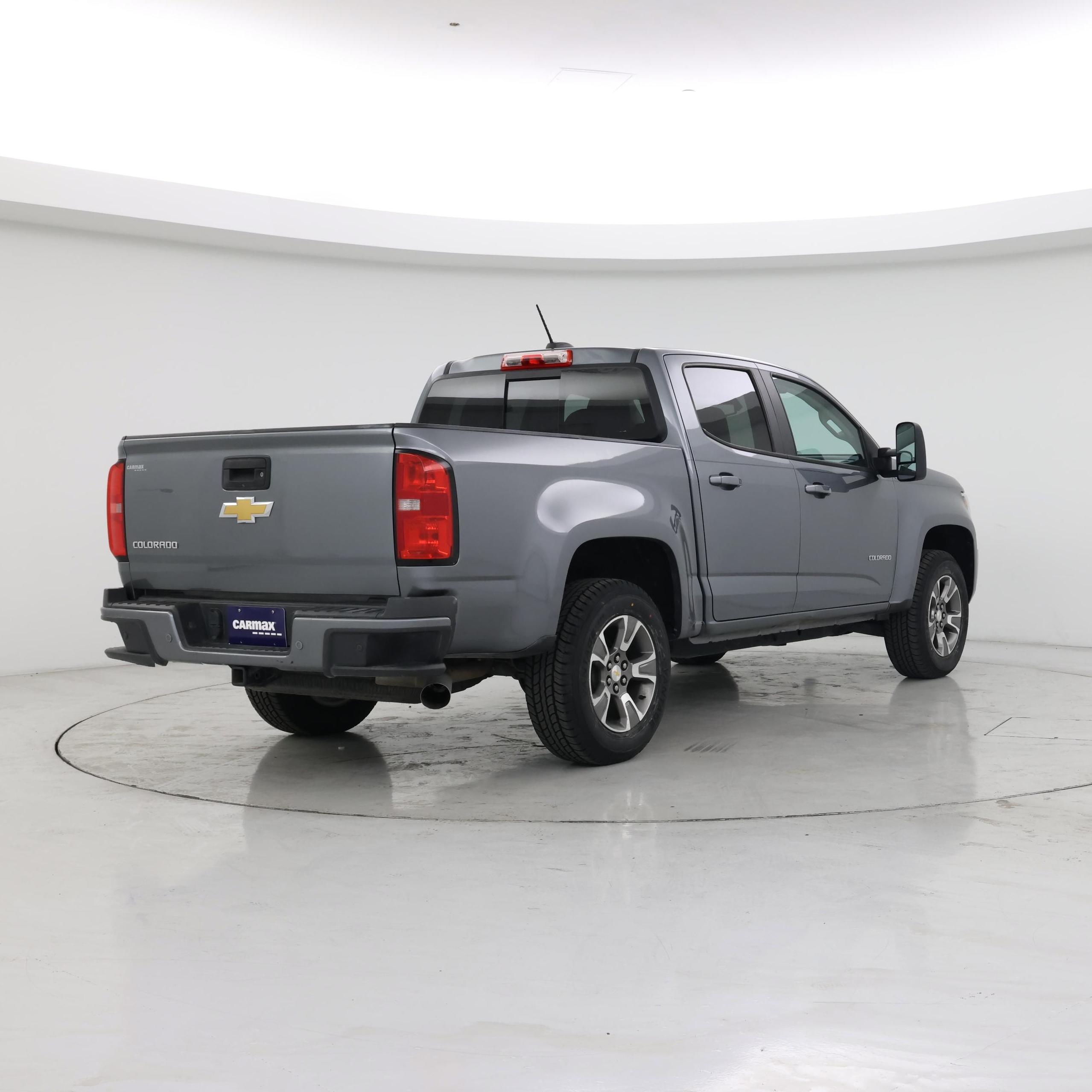 Thumbnail: 2019 Chevrolet Colorado - 8