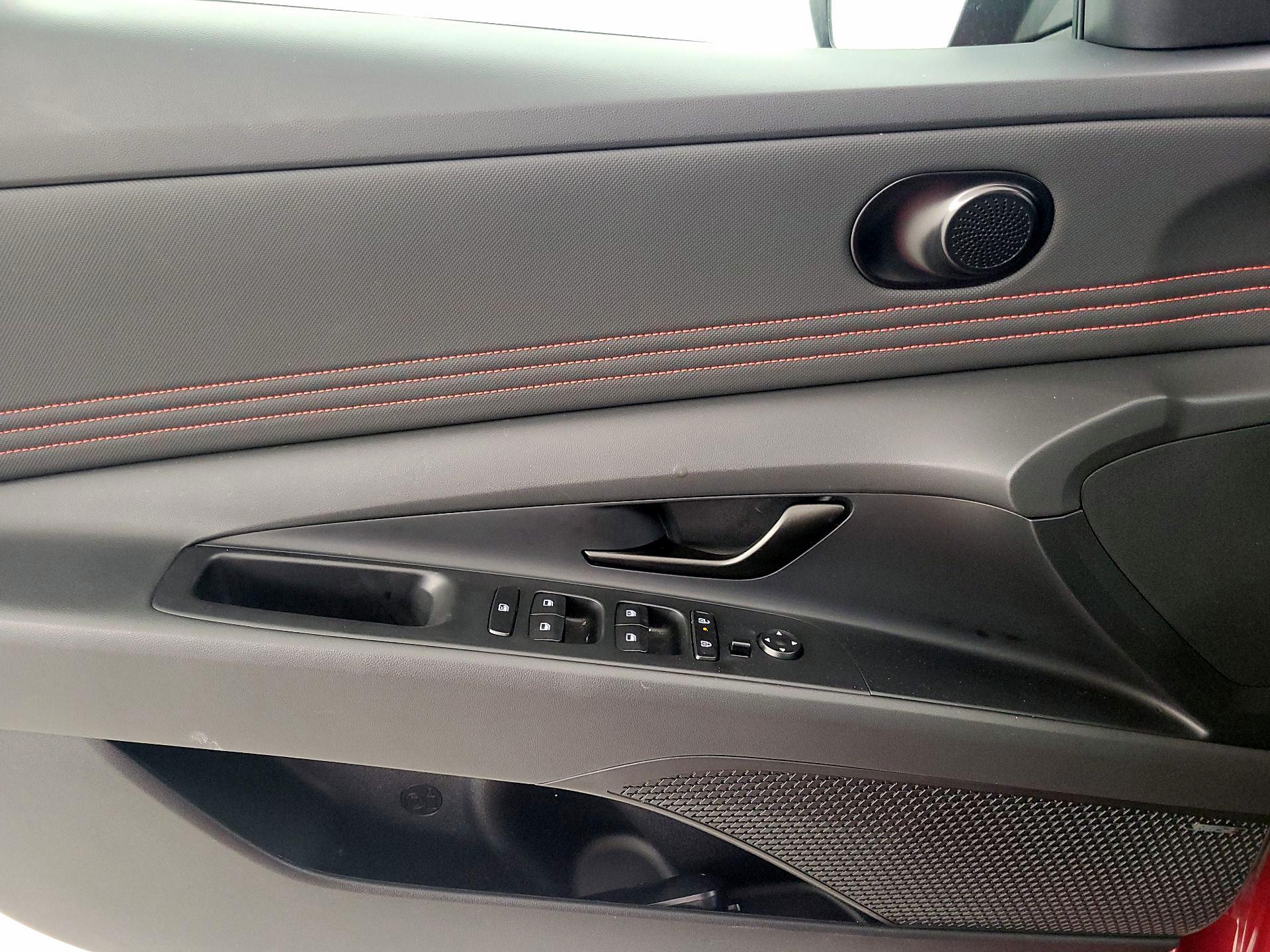 Thumbnail: 2025 Hyundai Elantra - 12