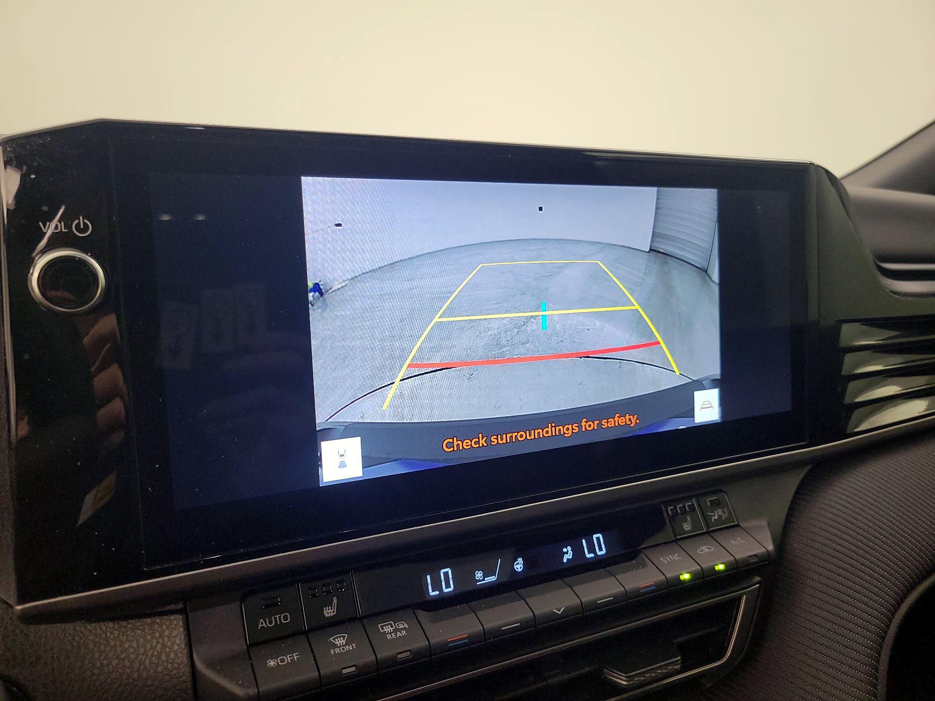 Thumbnail: 2025 Toyota Camry - 15