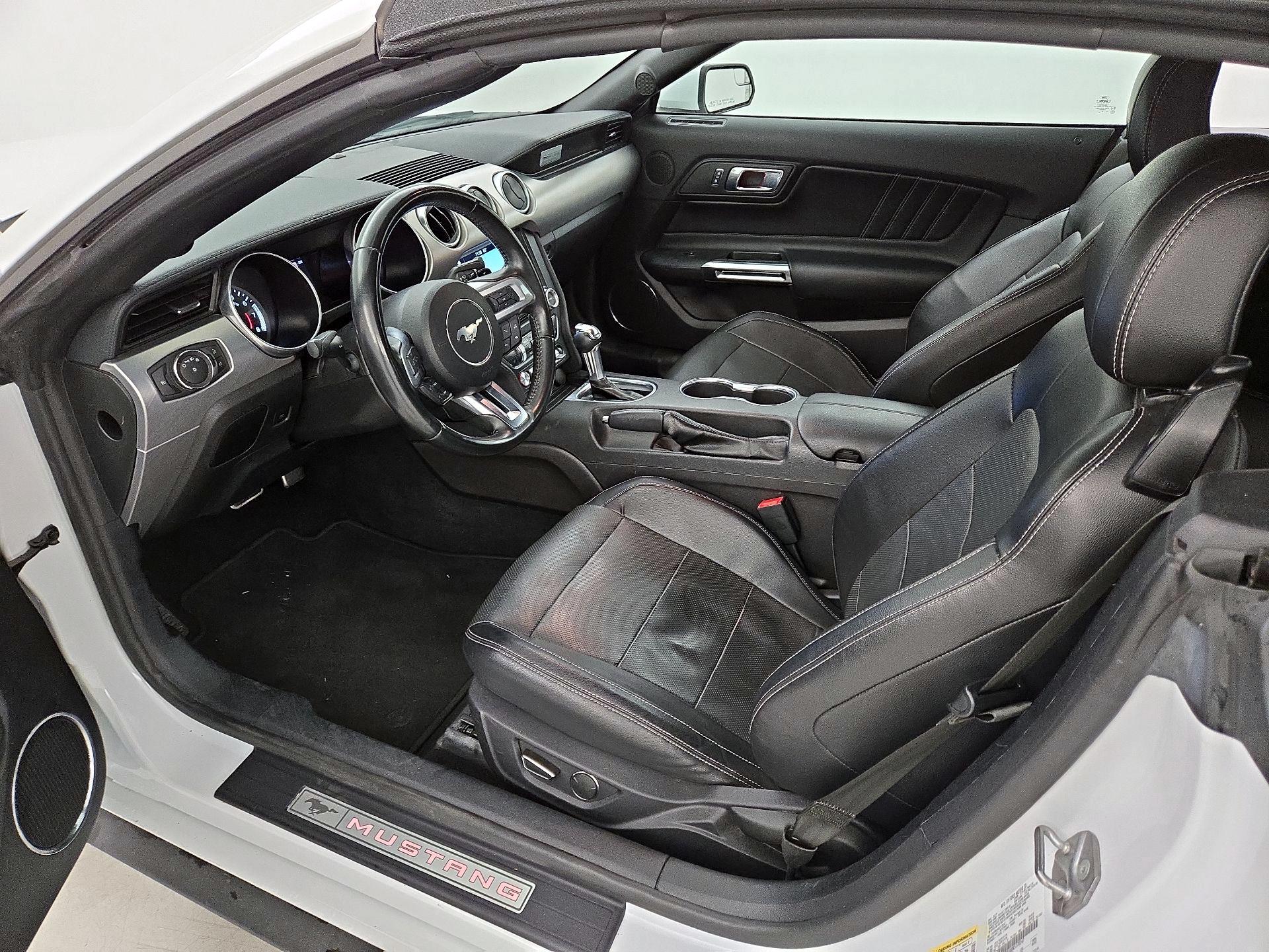 Thumbnail: 2019 Ford Mustang - 11