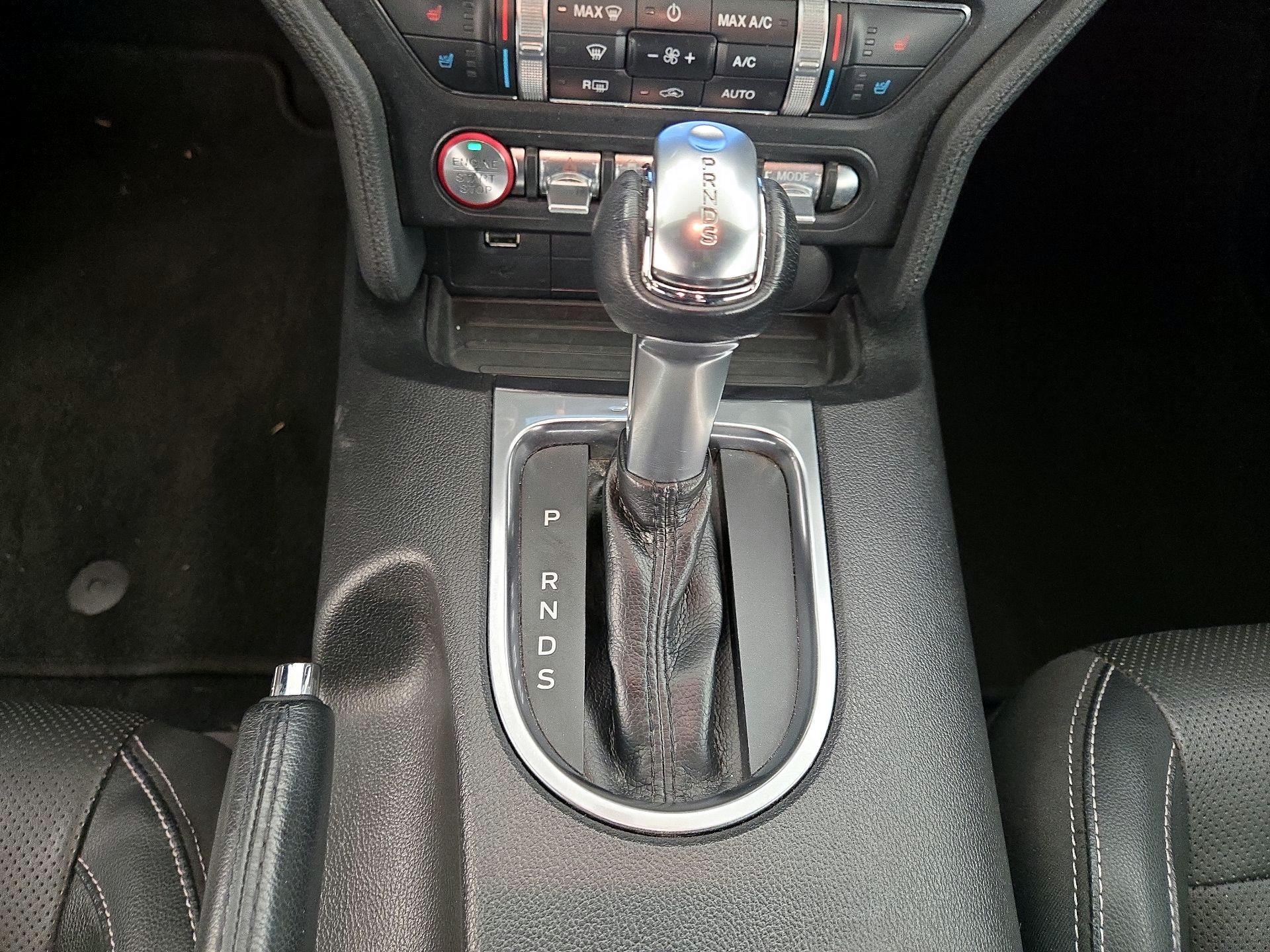 Thumbnail: 2019 Ford Mustang - 17