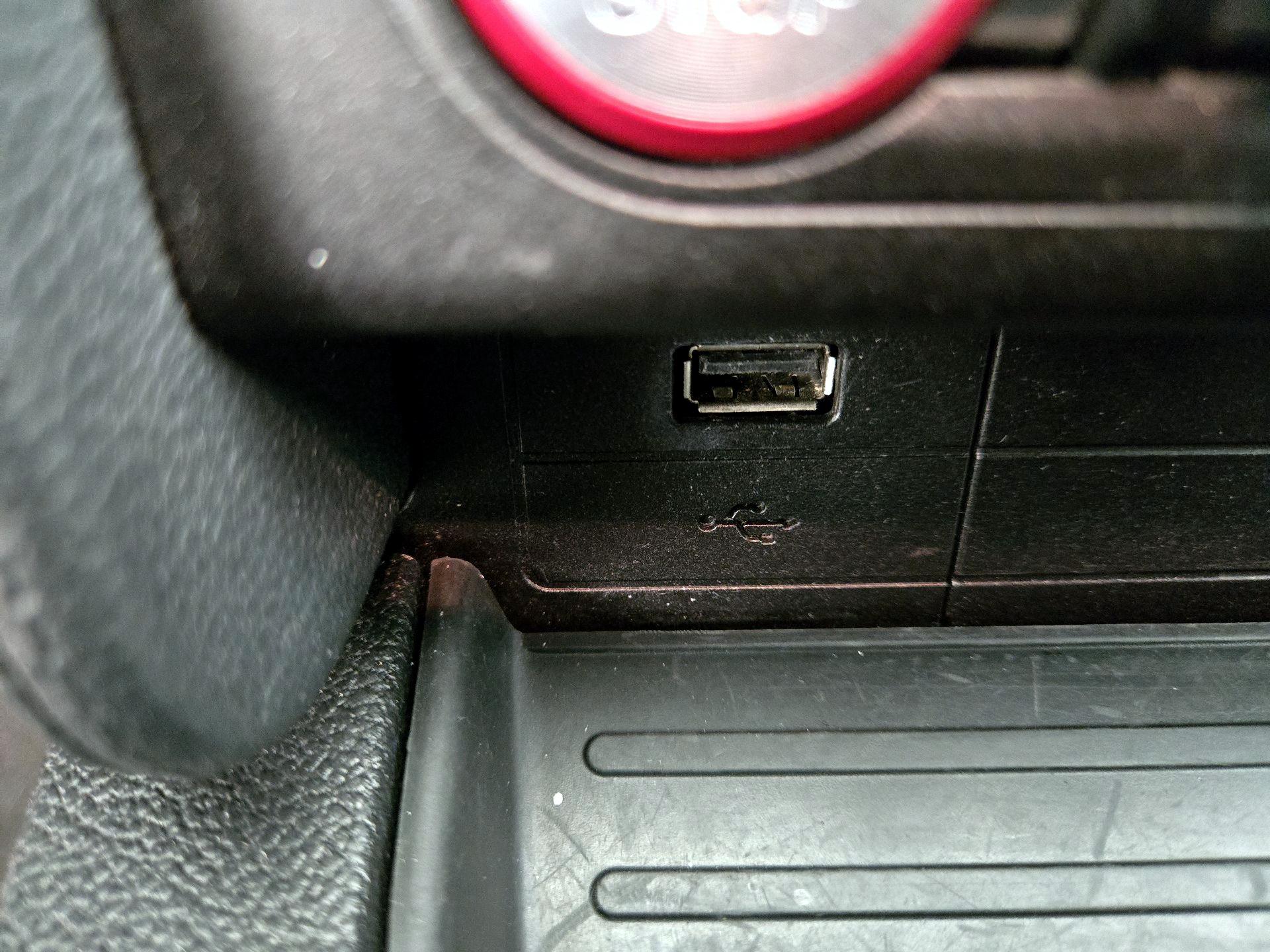 Thumbnail: 2019 Ford Mustang - 18