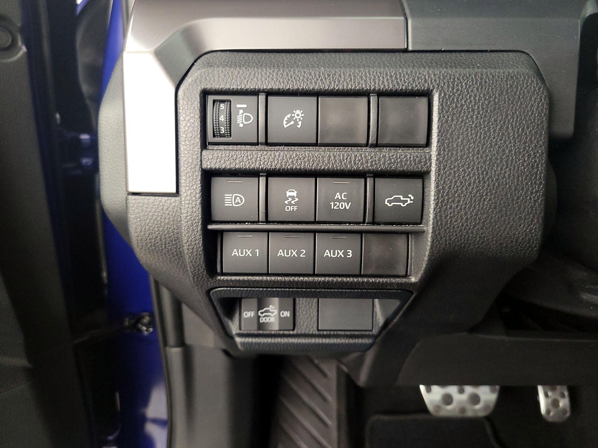 Thumbnail: 2025 Toyota Tacoma - 13