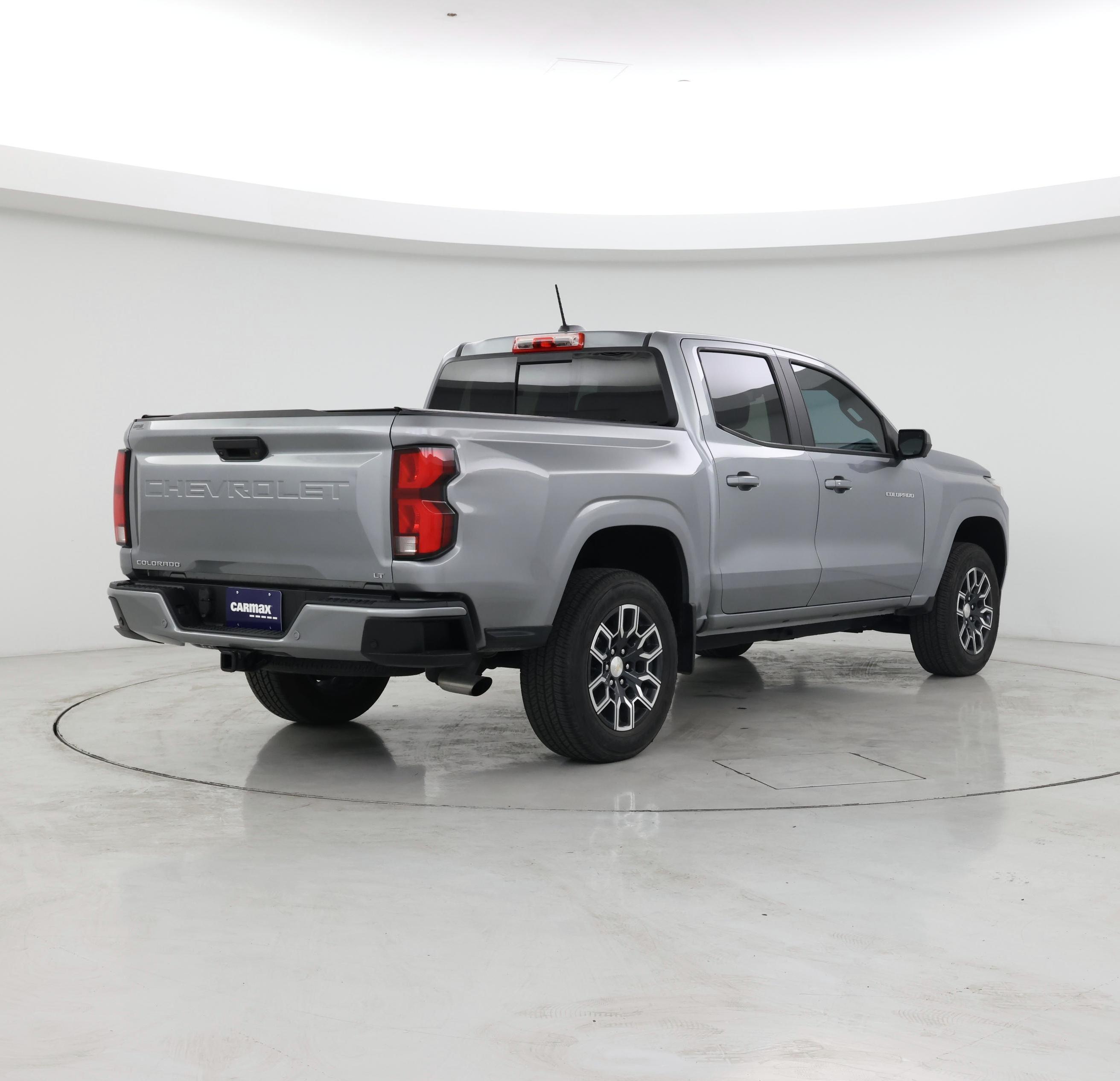 Thumbnail: 2024 Chevrolet Colorado - 8