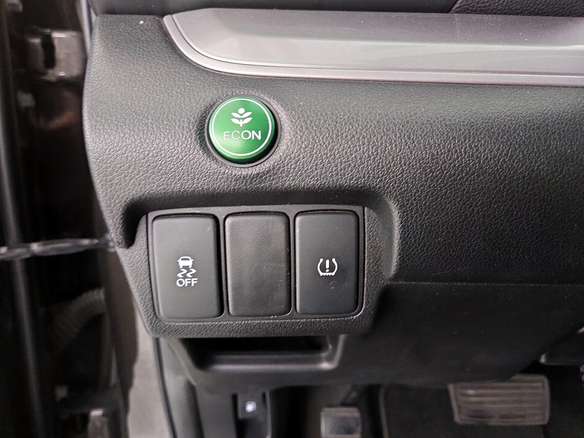 Thumbnail: 2015 Honda CR-V - 13